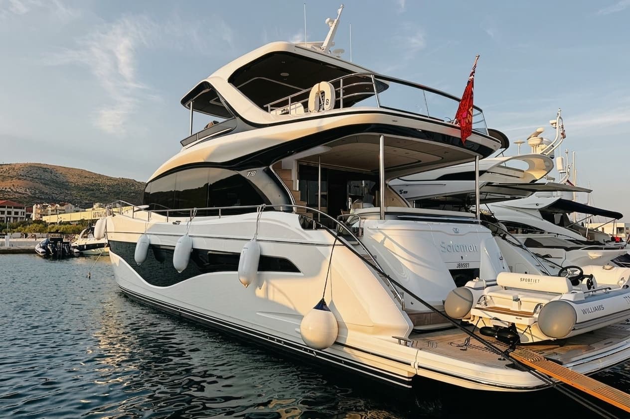 2025 Princess Yachts Y72 te koop in Trogir, HR Motor Yacht 4