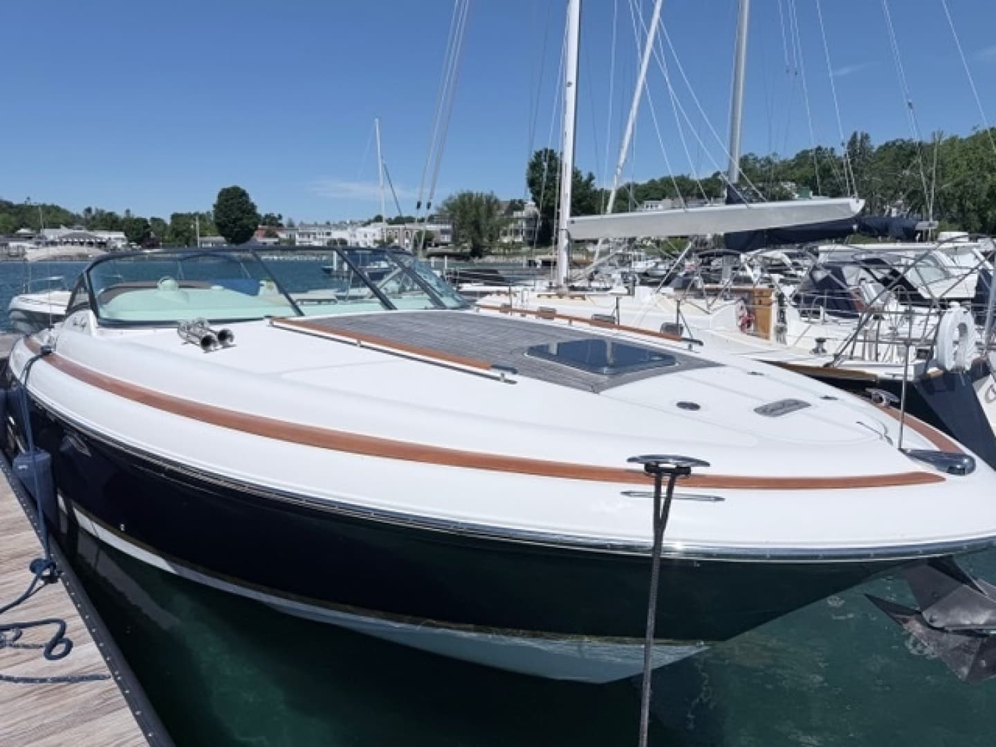 2008 Chris-Craft 36 Corsair zum Verkauf in Harbor Springs, Michigan Express Cruiser 2