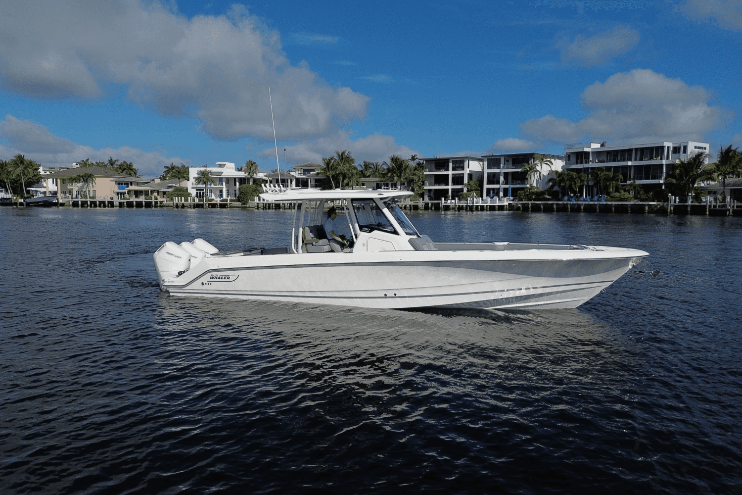 2026 Boston Whaler 360 Outrage zum Verkauf in Pompano Beach, Florida Center Console 2