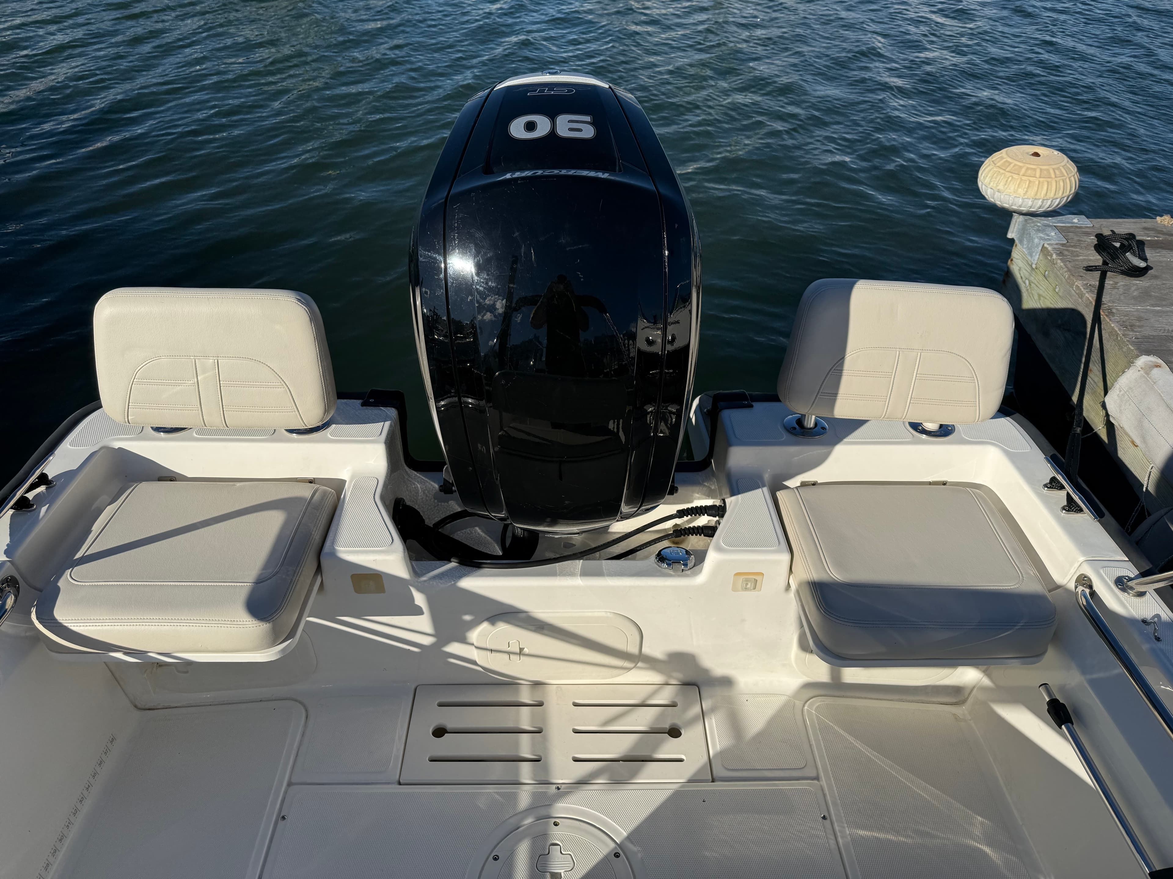 2025 Boston Whaler 170 Montauk zum Verkauf in Quincy, MA Center Console 5