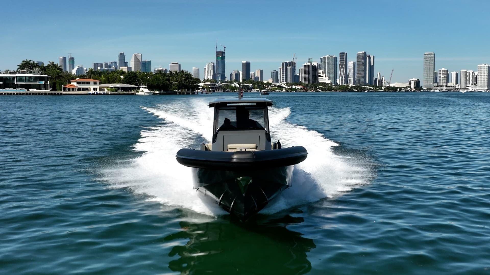 2023 Skipper Powerboats 38 for Sale in Miami Beach, Florida High Performance 4