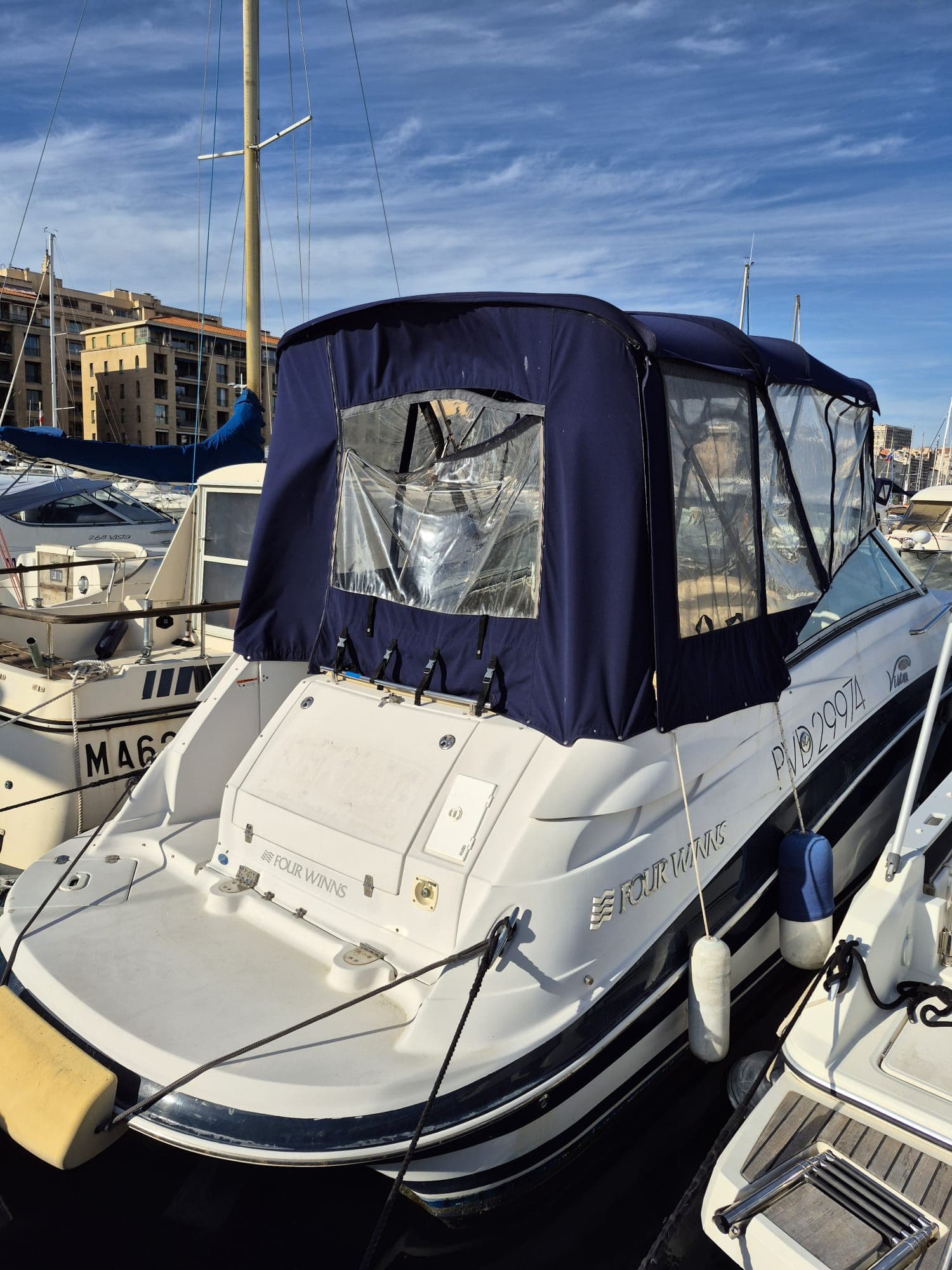 2006 Four Winns 278 Vista a la venta en Marseille, FR Express Cruiser