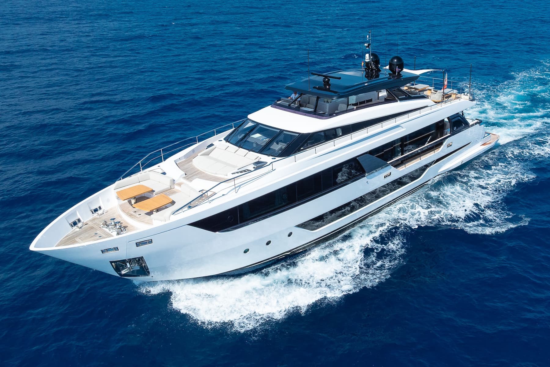 2025 Ferretti Yachts 1000 te koop in Ciutadella, ES Motor Yacht 4