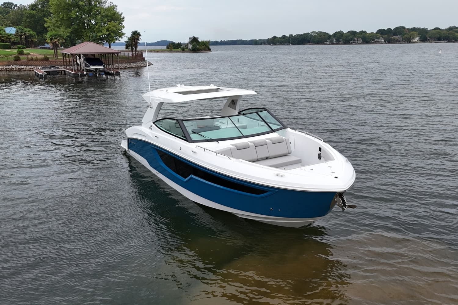 2026 Cruisers Yachts 38 GLS zum Verkauf in Lake Ozark, MO Sport Cruiser 3