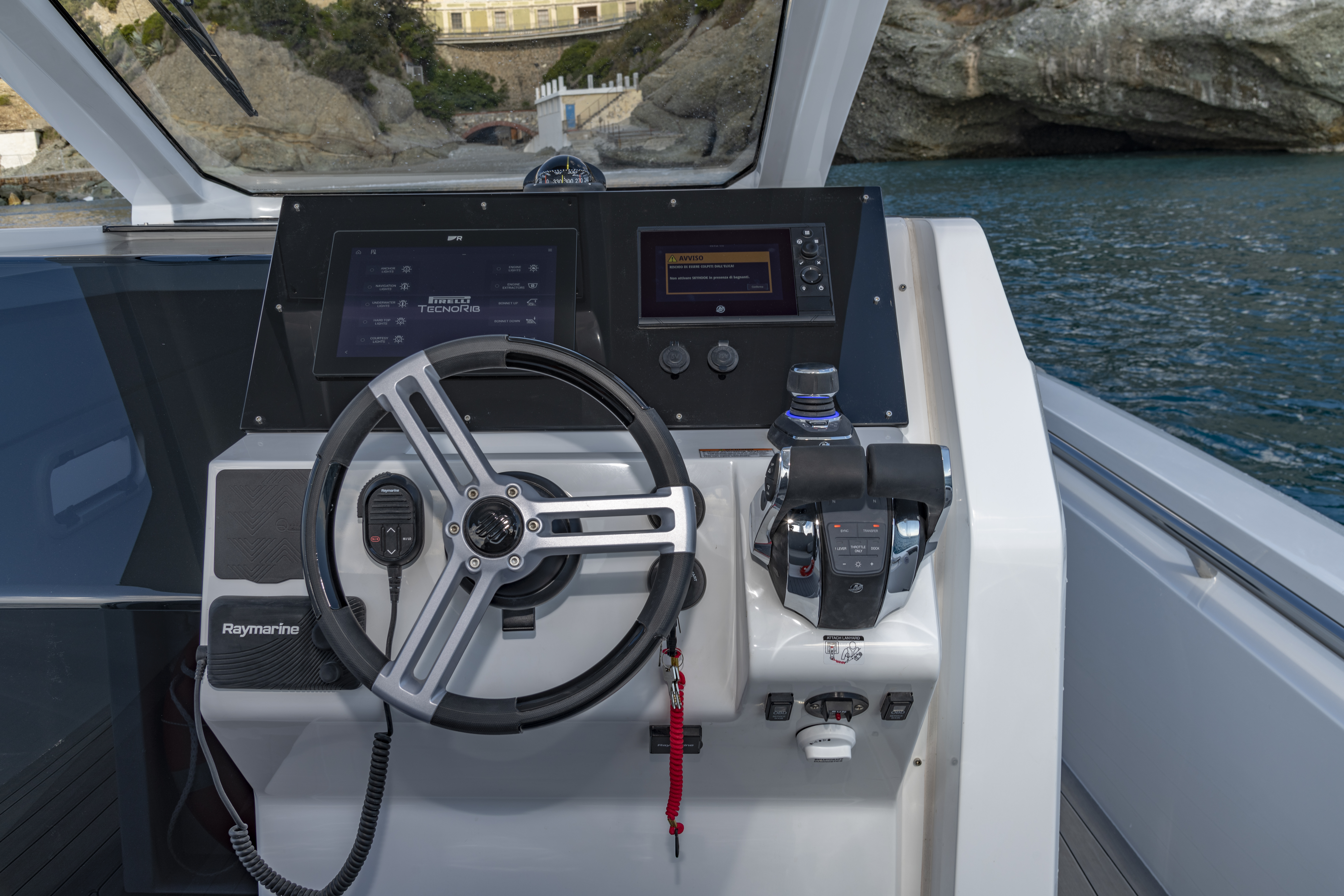 2024 Pirelli Speedboats 35 a la venta en Balearic Islands, ES Walk-around Boats 4