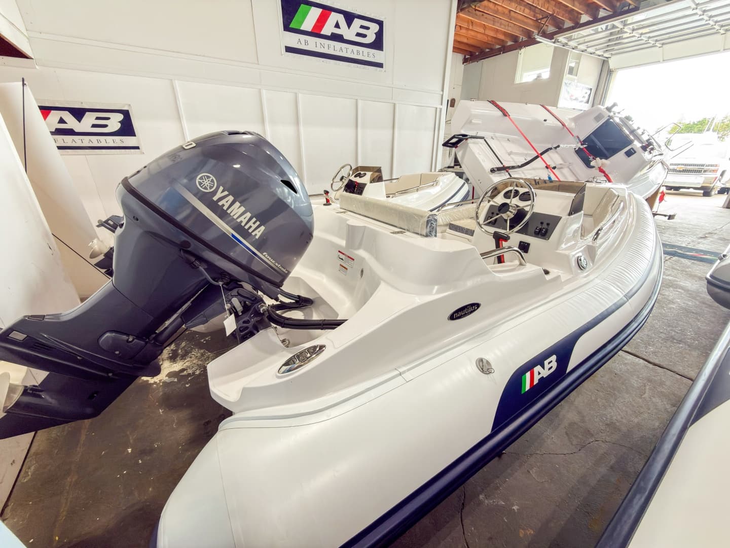 2024 AB Inflatables Nautilus 13 DLX a la venta en South Dartmouth, Massachusetts Tender 4