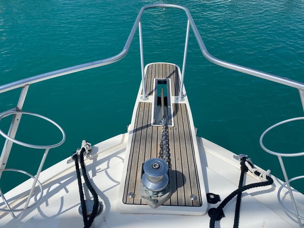 1990 Bertram 37 Convertible for Sale in Province of Livorno, IT Flybridge 5
