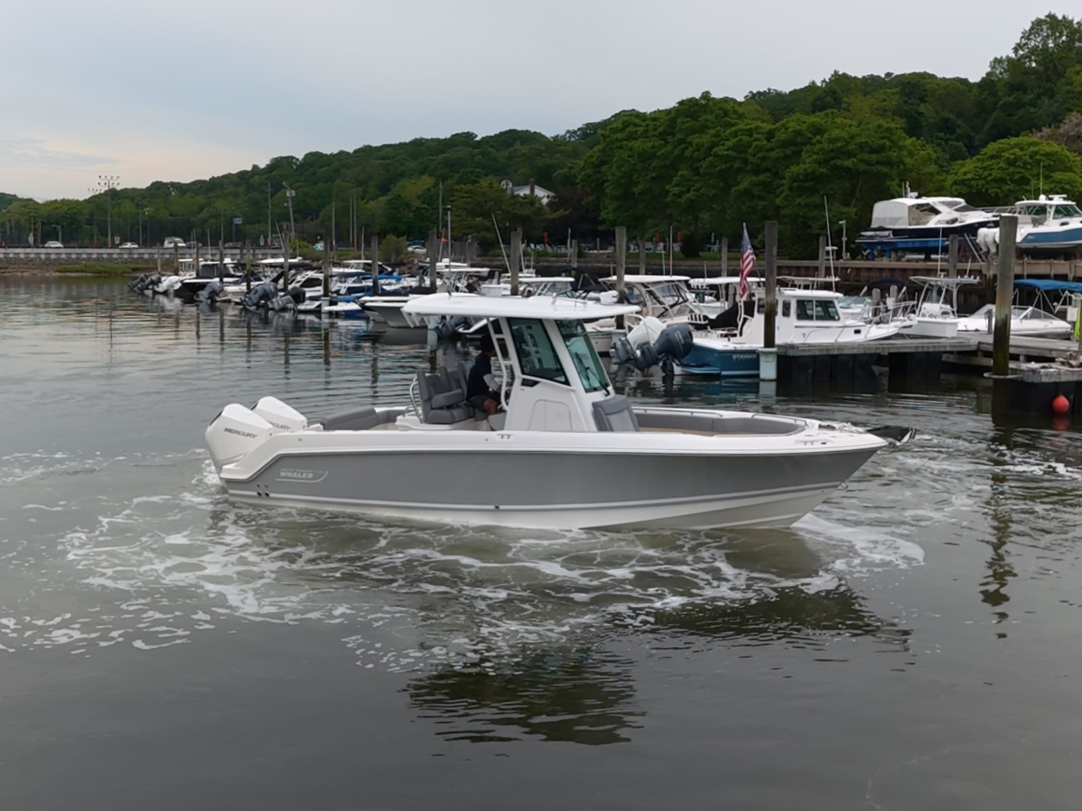 2026 Boston Whaler 250 Outrage for Sale in Huntington, NY Center Console