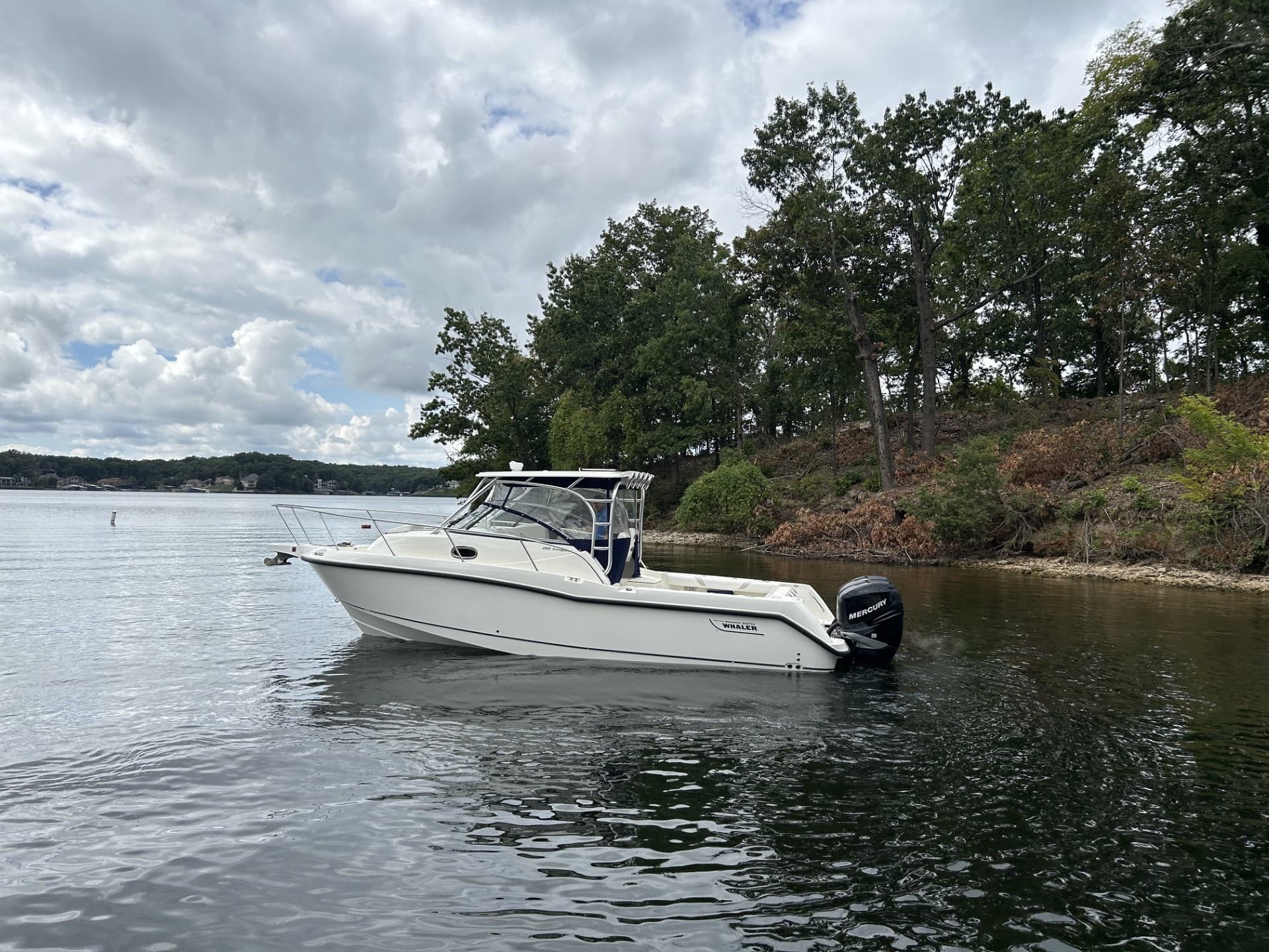 2007 Boston Whaler 285 Conquest a la venta en Lake Ozark, MO Freshwater Fishing 4