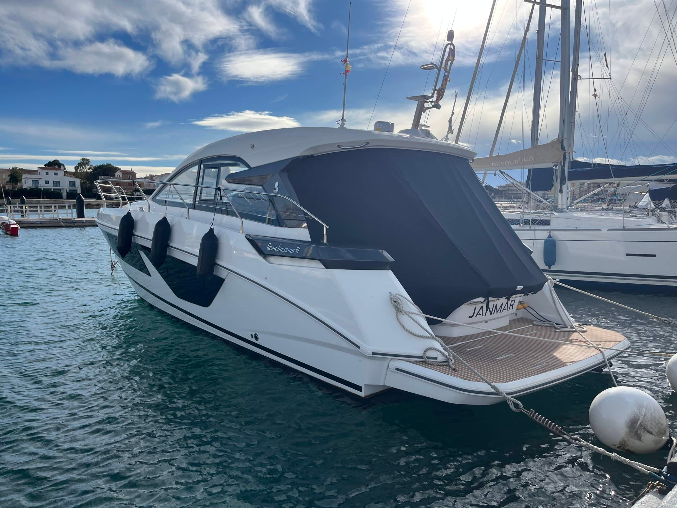 2025 Beneteau Gran Turismo 41 zum Verkauf in Viladamat, ES Express Cruiser 2