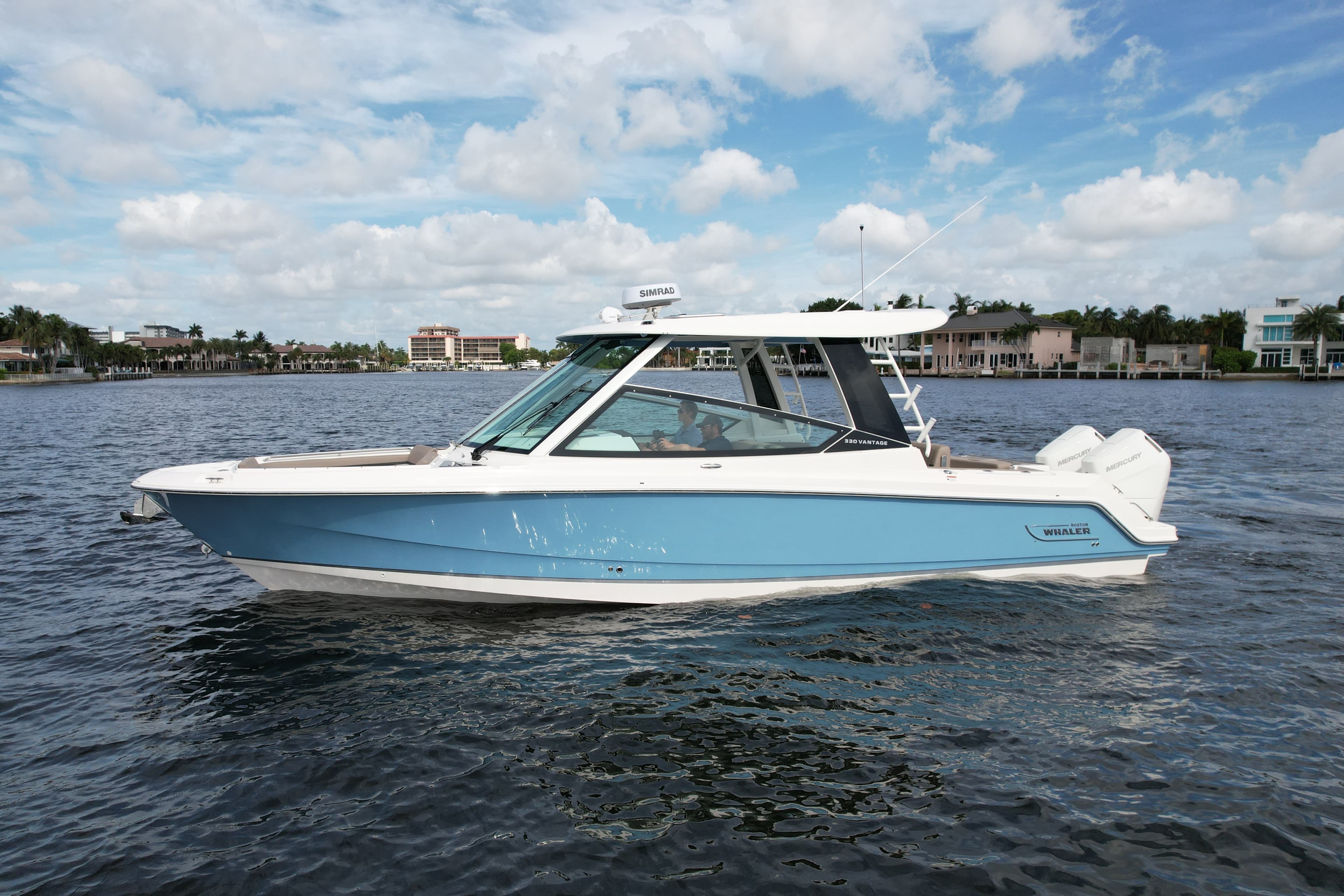 2027 Boston Whaler 330 Vantage a la venta en Pompano Beach, Florida Dual Console 4