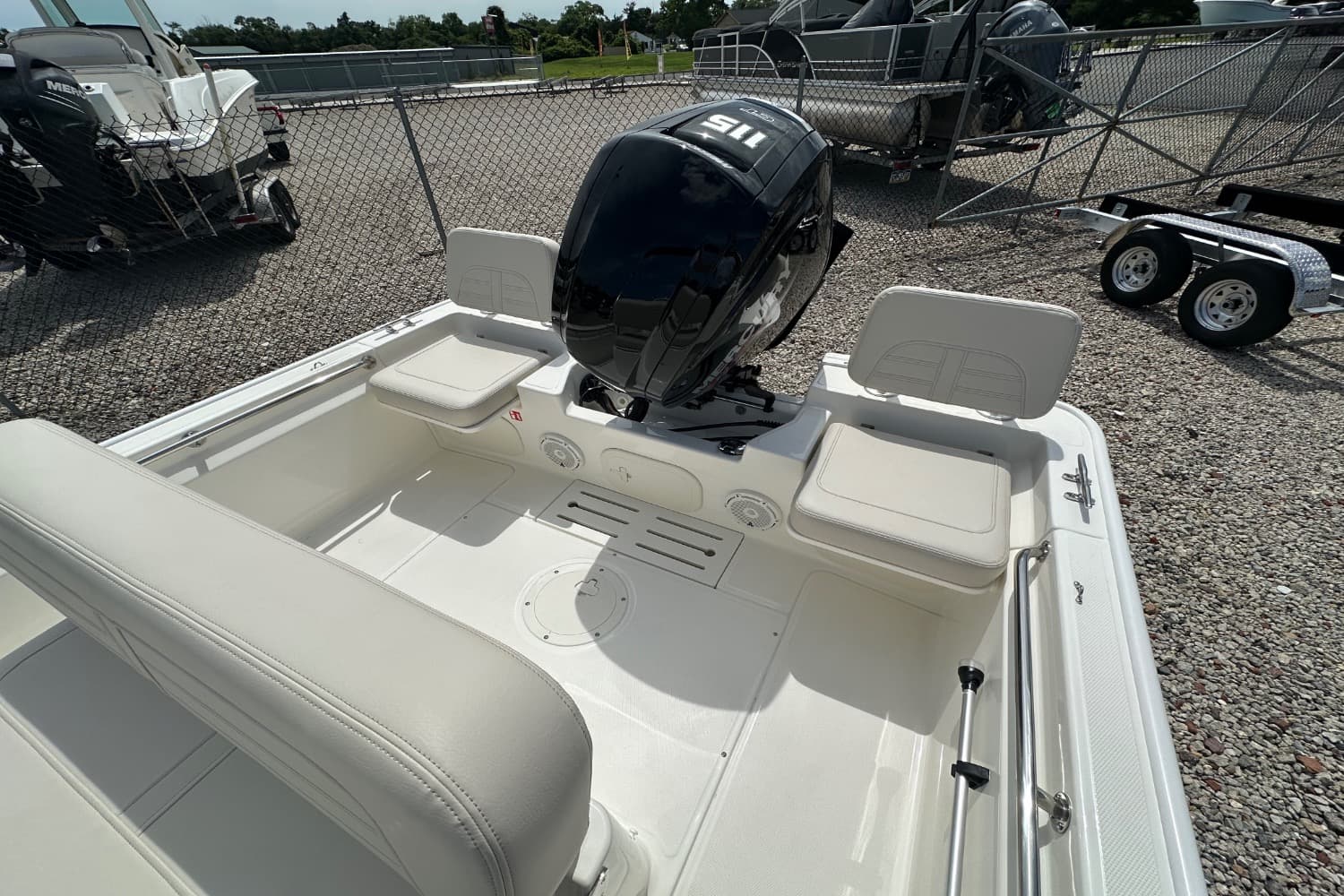 2027 Boston Whaler 170 Montauk a la venta en Ocean View, NJ Center Console 4