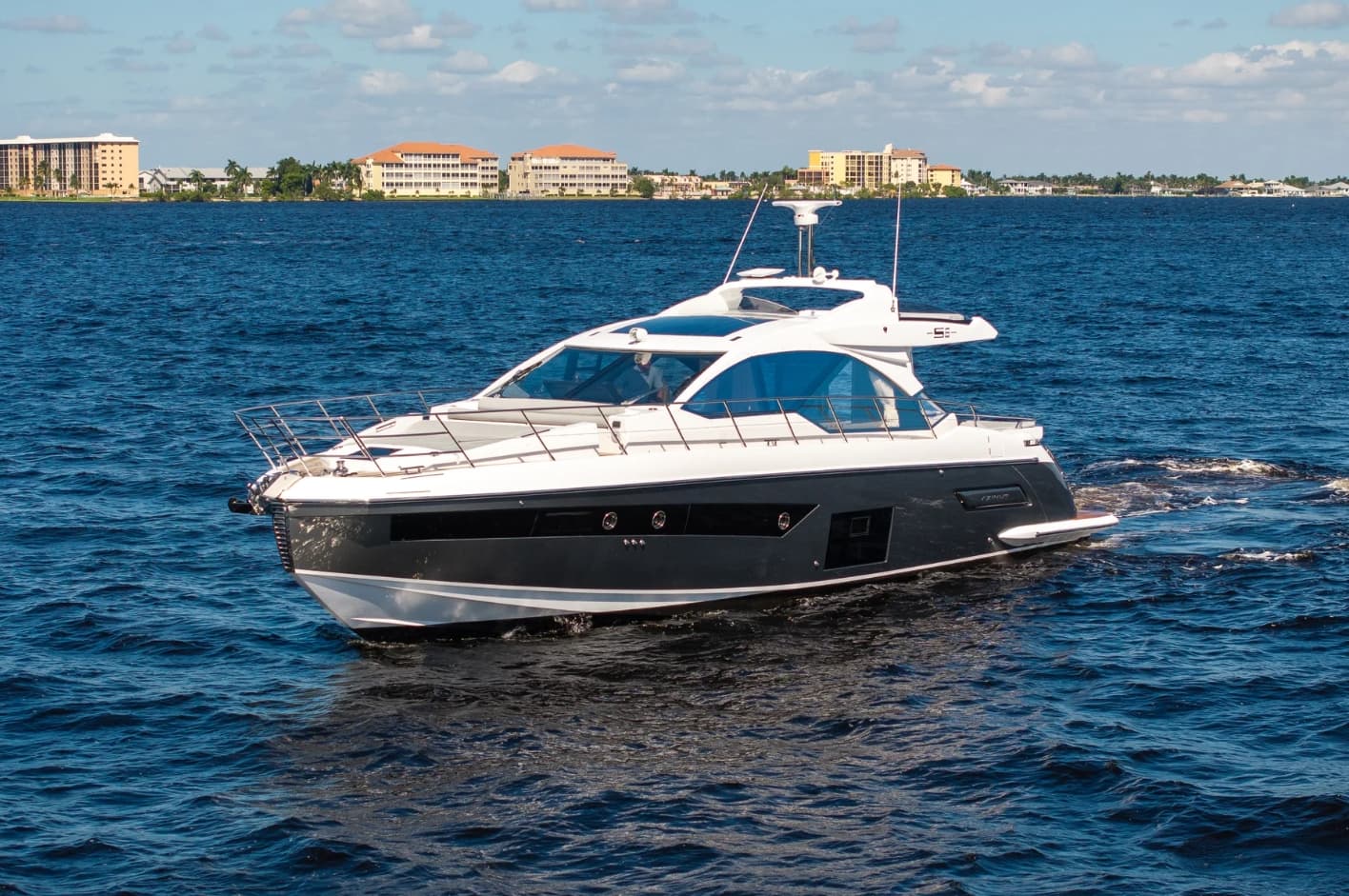 2025 Azimut S6 in vendita a Naples, Florida Motor Yacht 5