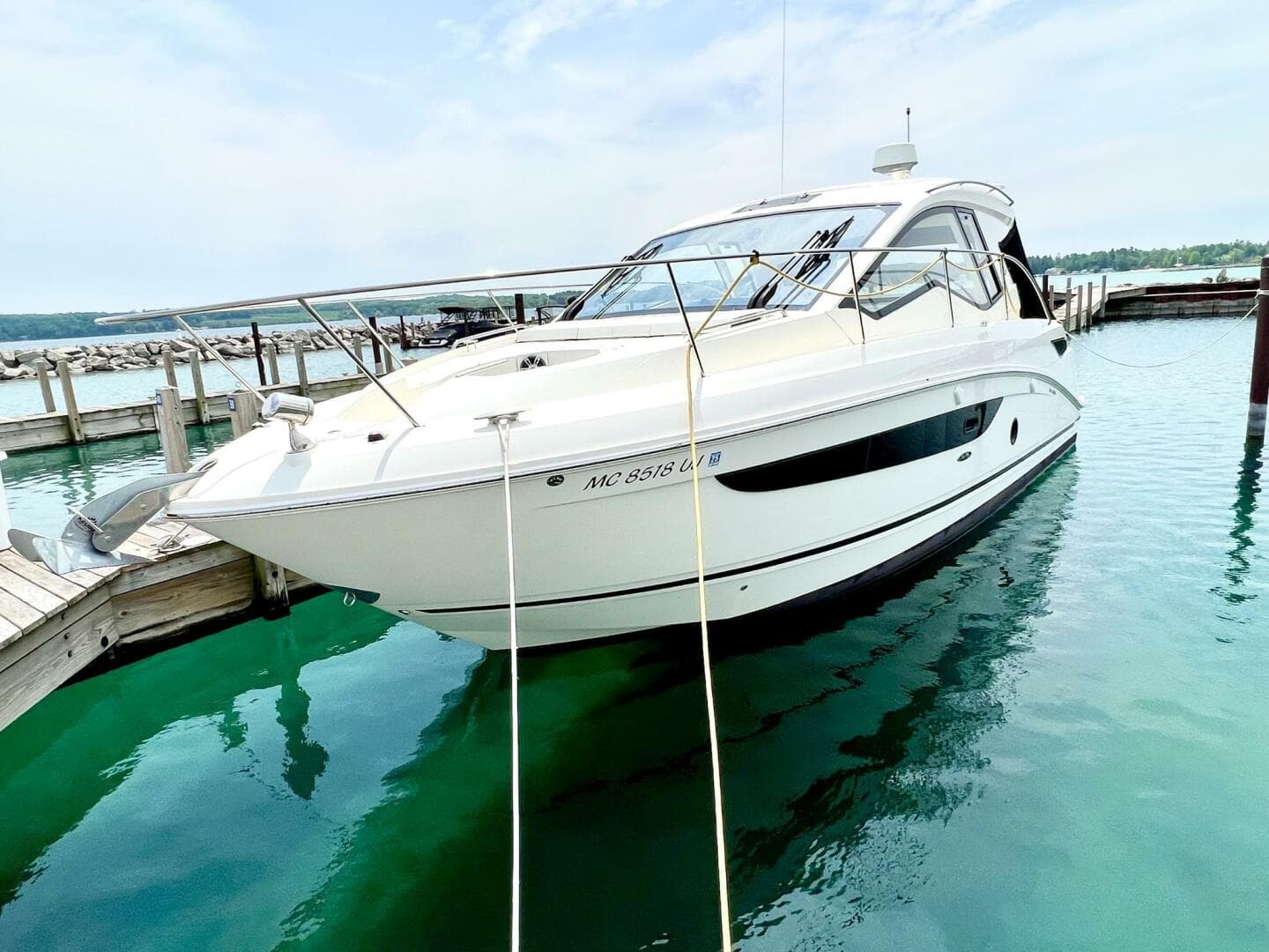2019 Sea Ray Sundancer 350 Coupe te koop in Traverse City, Michigan Express Cruiser 2