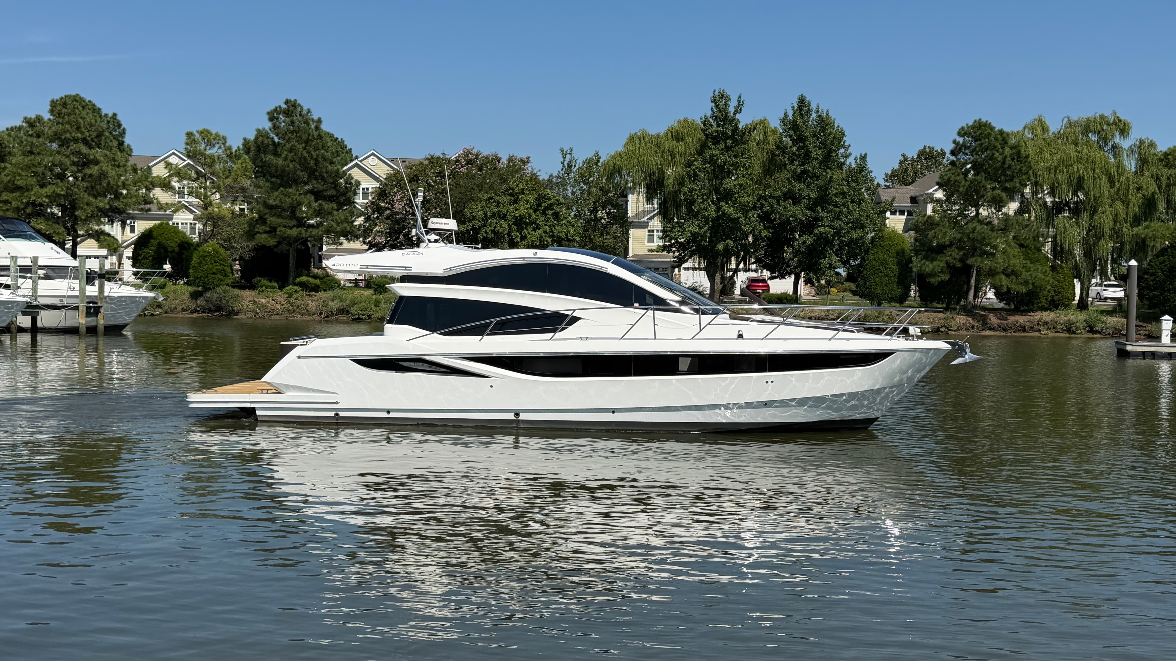 2018 Galeon Yachts 430 HTC zum Verkauf in Grasonville, MD Sport Cruiser
