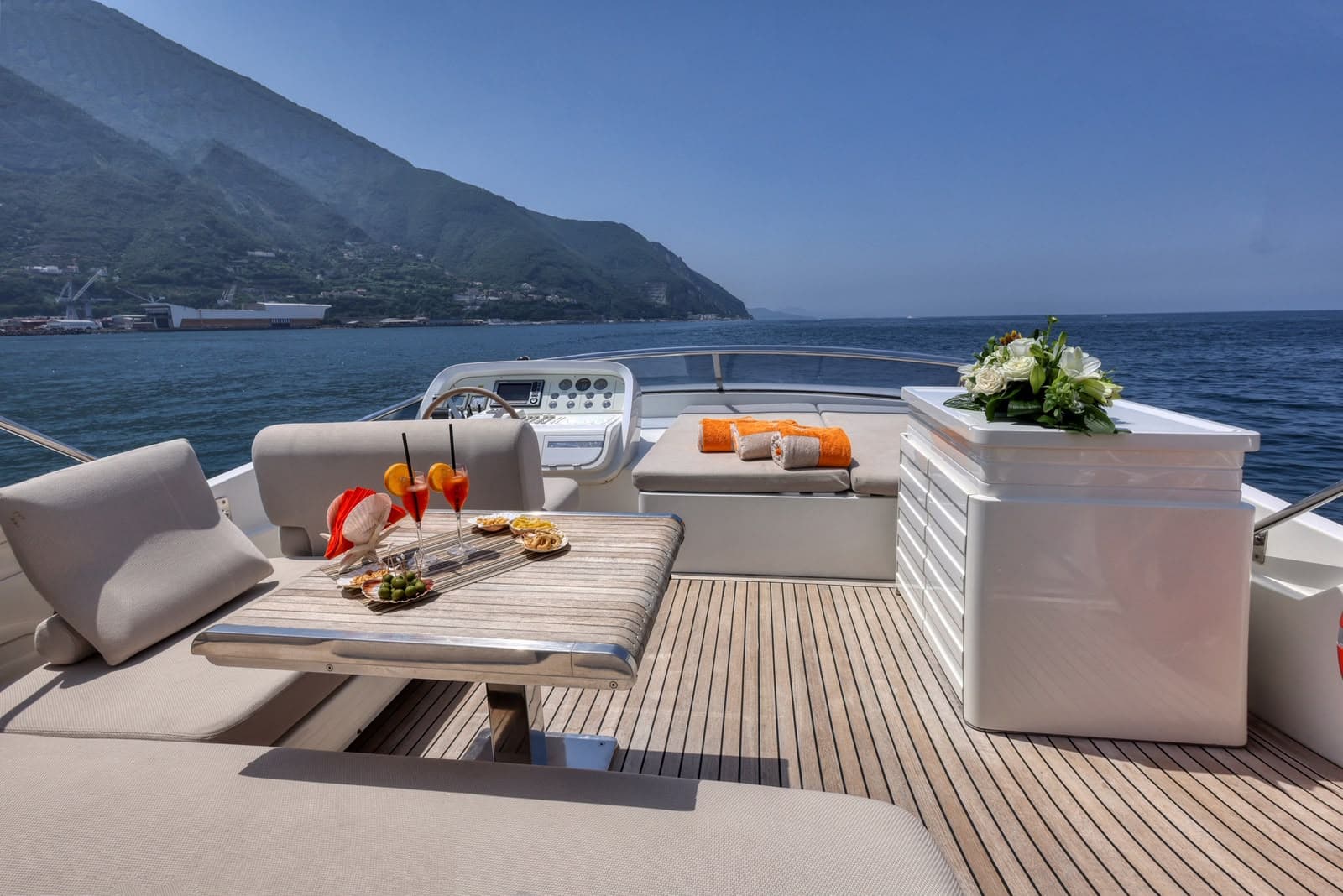 2010 Sanlorenzo 62 a la venta en Metropolitan City of Naples, IT Flybridge 3