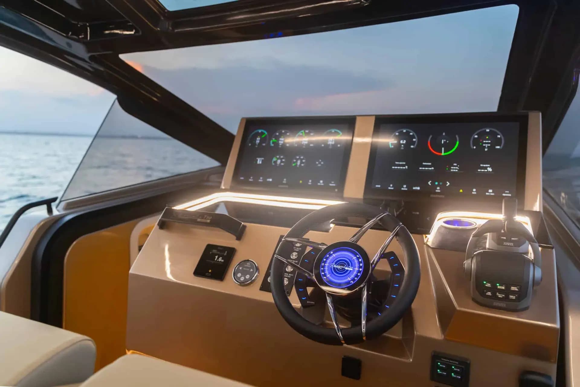 2026 TESORO YACHTS T50 Speciale zum Verkauf in San Diego, California Walk-around Boats 3