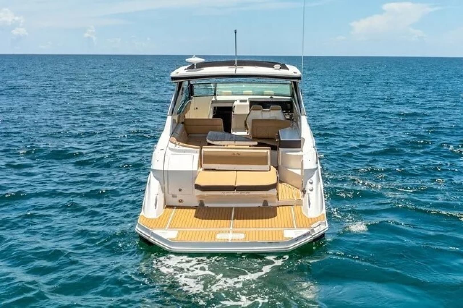 2020 Sea Ray Sundancer 320 zum Verkauf in Fort Lauderdale, Florida Express Cruiser 4