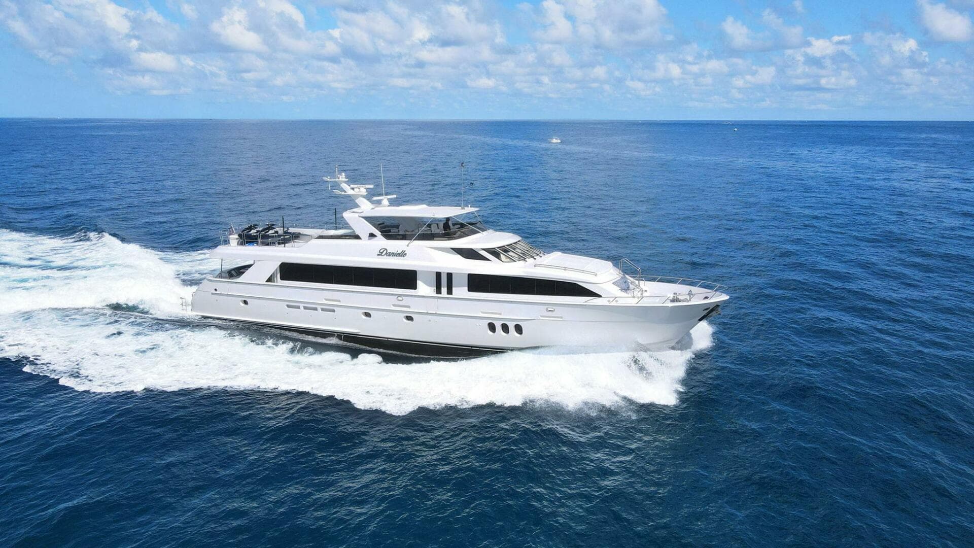 2005 Hatteras 100 Motor Yacht in vendita a Norwalk, Connecticut Motor Yacht 3