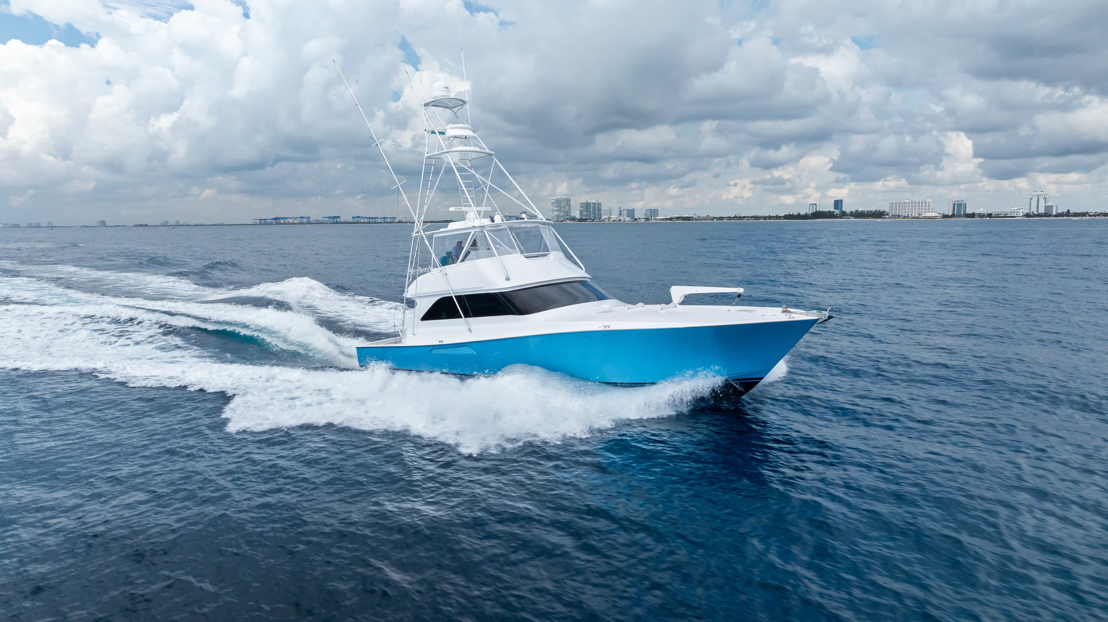 Viking Yacht 61 Convertible for Sale