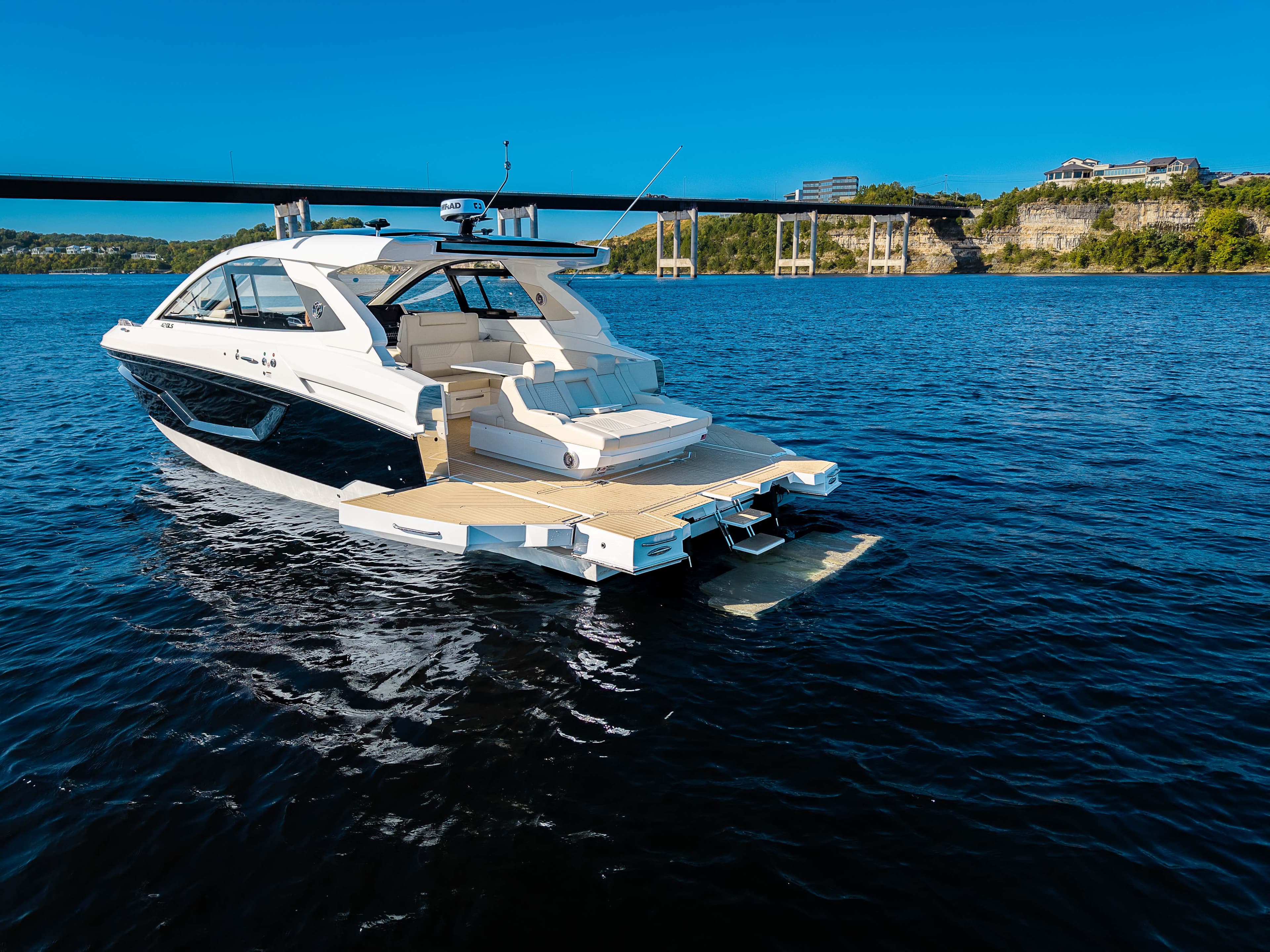 2027 Cruisers Yachts 42 GLS I/O for Sale in Lake Ozark, MO Bowrider 2