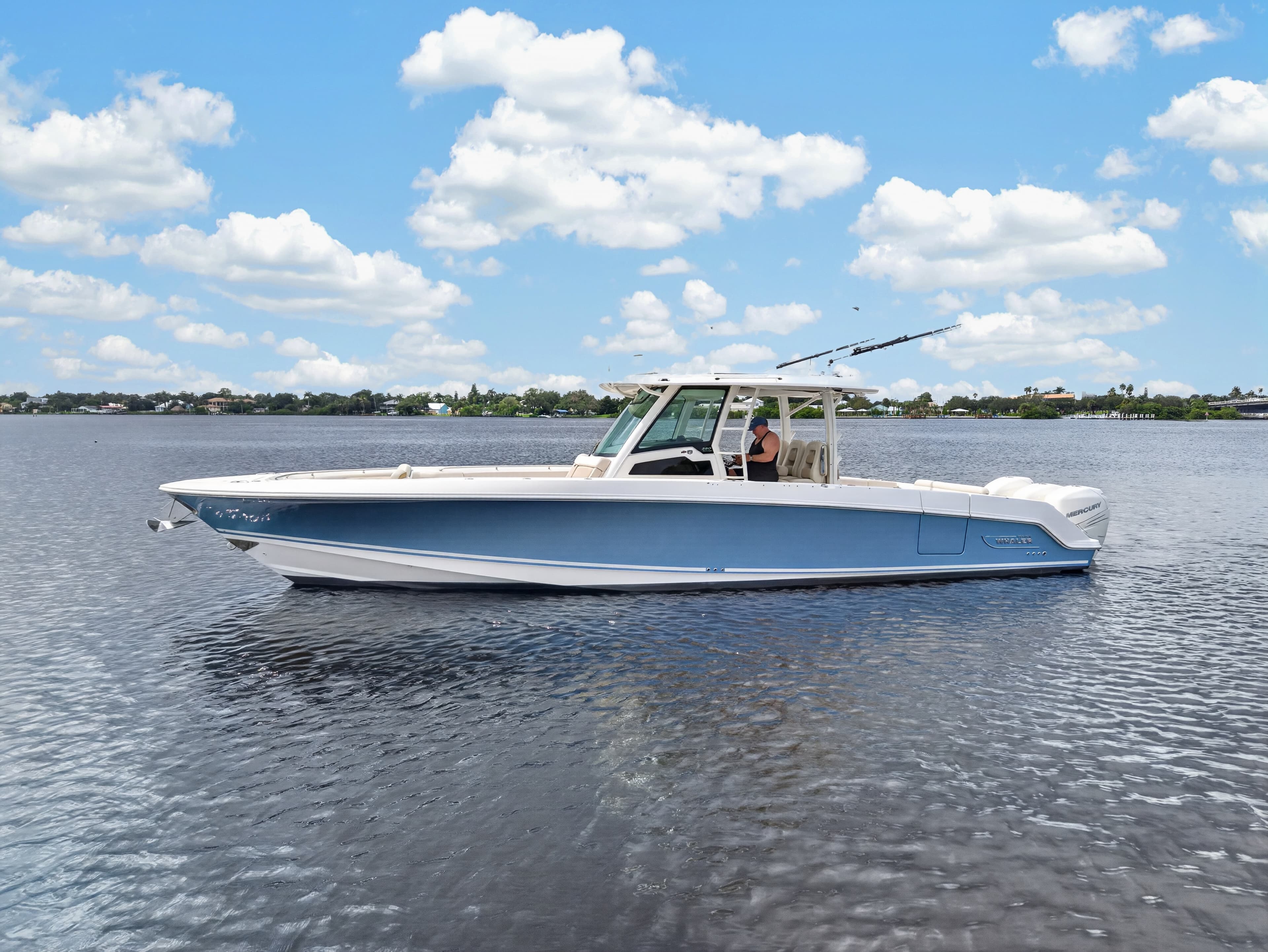 2018 Boston Whaler 380 Outrage zum Verkauf in Stuart, Florida Center Console 2