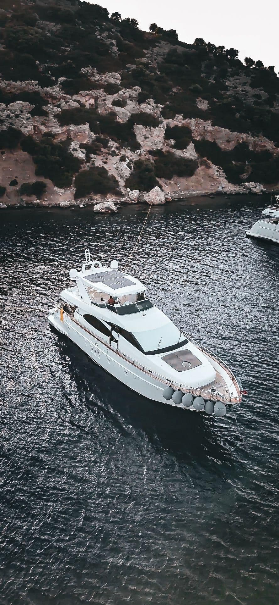 2002 Azimut 74 SOLAR for Sale in İzmir, TR Motor Yacht 2