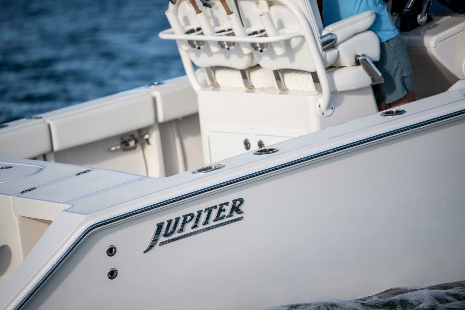 2027 Jupiter 26 in vendita a Dartmouth, Massachusetts Center Console 2