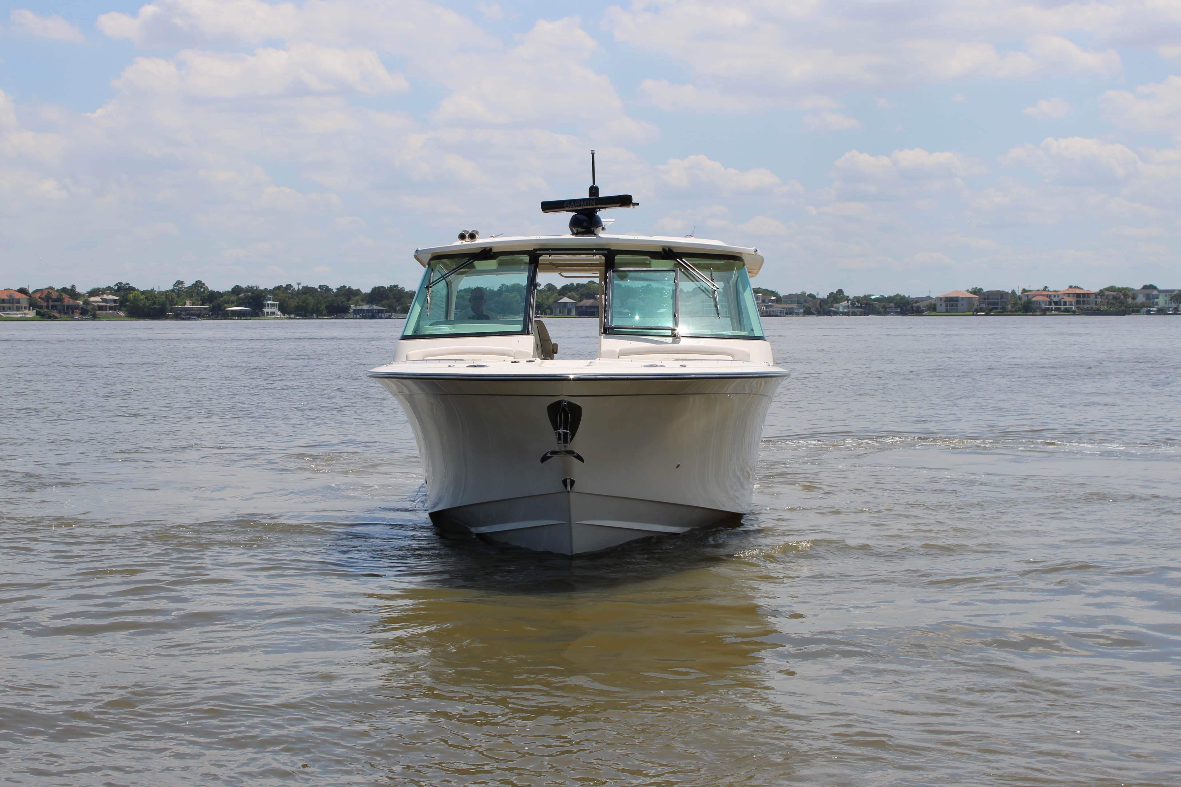 2026 Grady-White Boats Freedom 415 for Sale in Seabrook, TX Dual Console 5