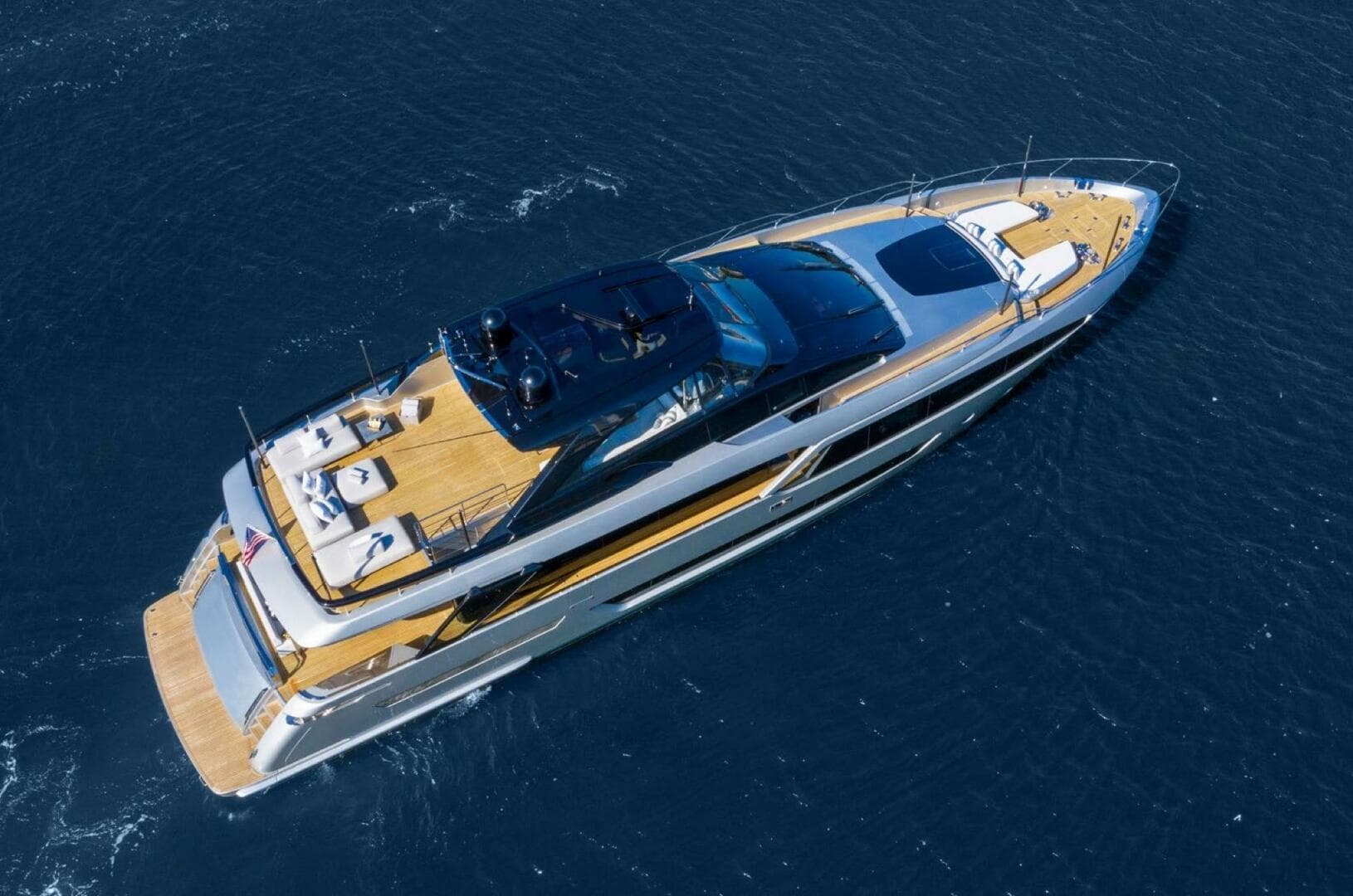 2019 Riva 90' Argo zum Verkauf in Newport, Rhode Island Motor Yacht 4