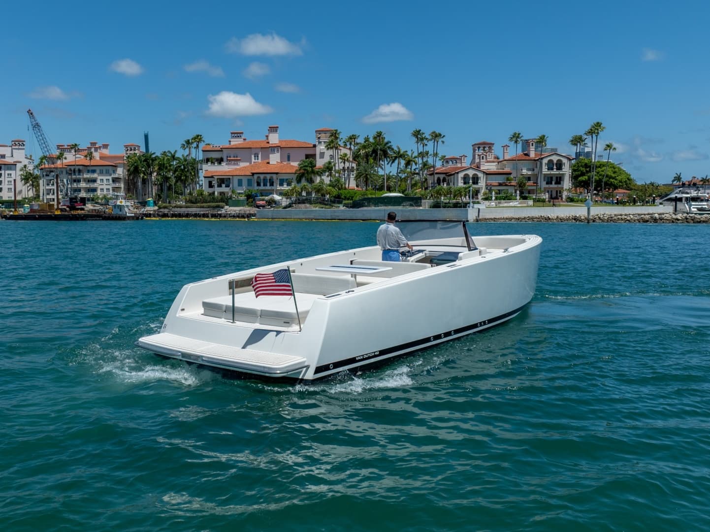 2014 VanDutch Yachts 40 a la venta en Fisher Island, Florida Day Boats 2