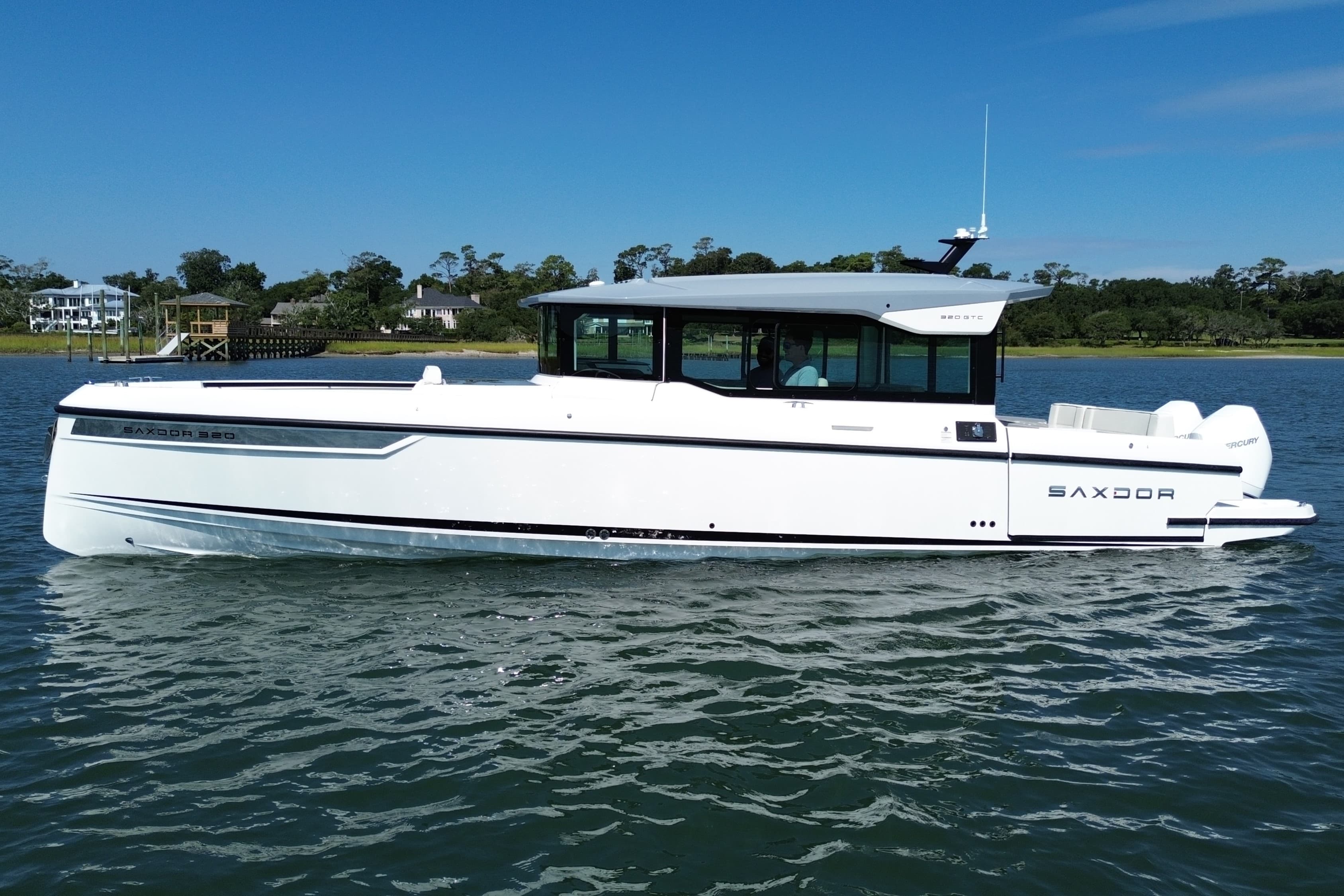 2026 Saxdor 320 GTC zum Verkauf in Wrightsville Beach, North Carolina Pilothouse 3