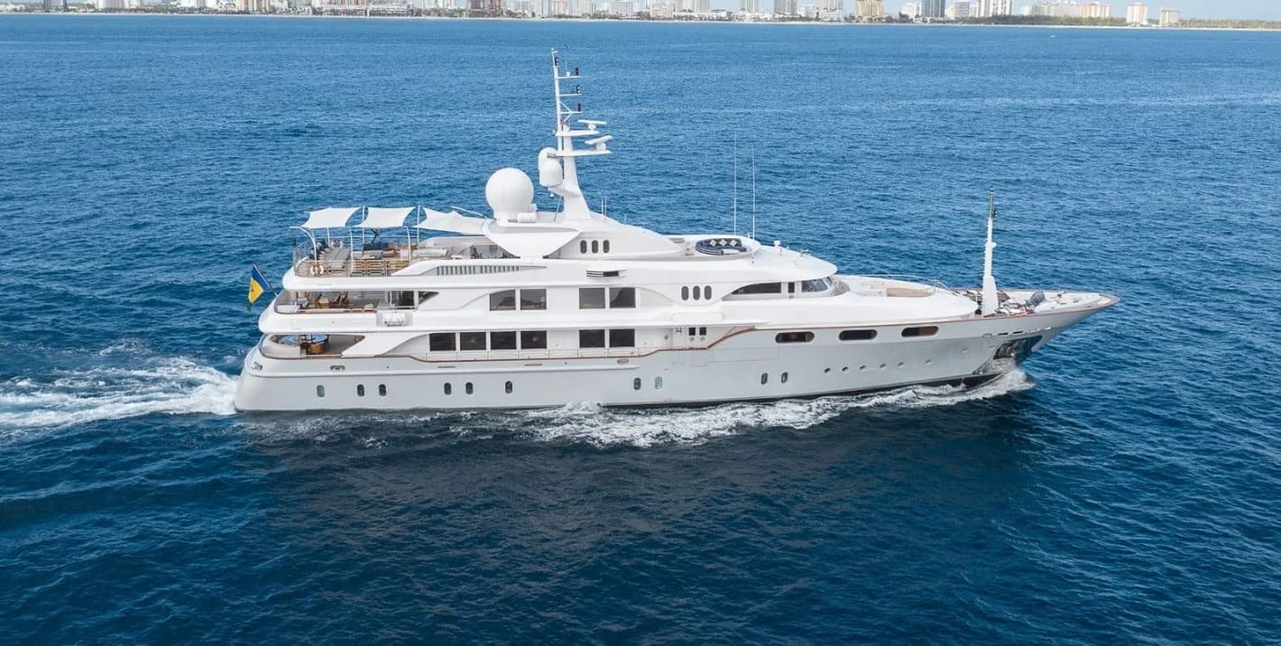 1997 Benetti 177 for Sale in Piraeus, GR Motor Yacht 3