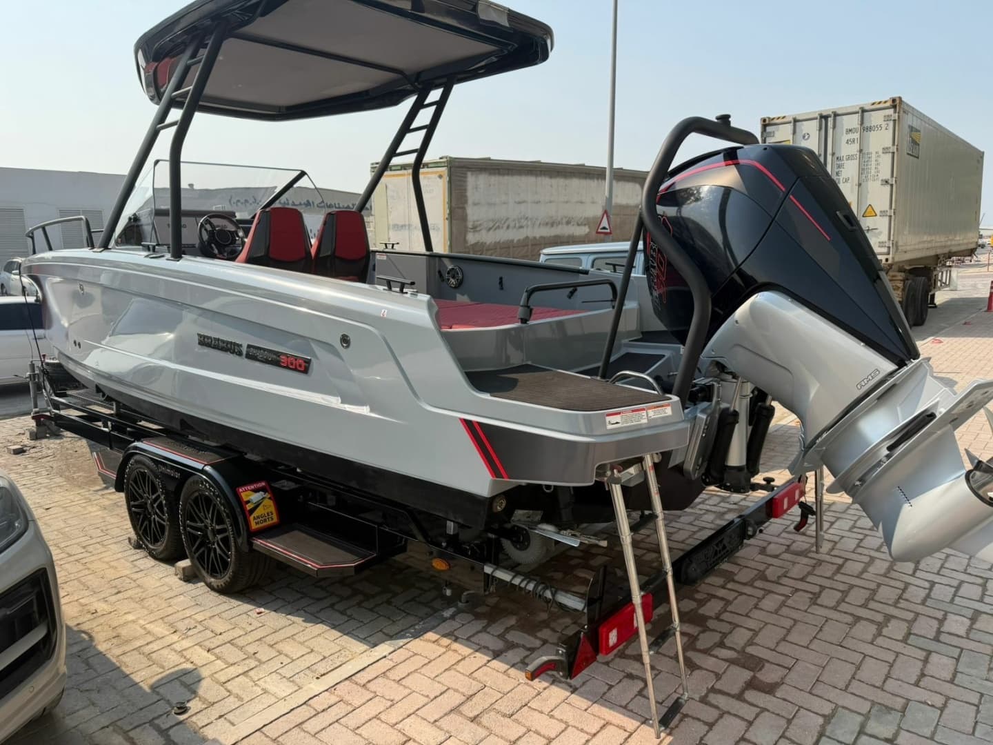 2022 Axopar 25 Cross Top zum Verkauf in Dubai, AE Center Console