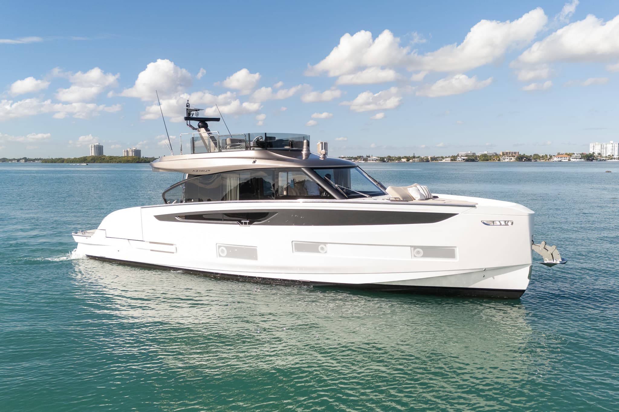 2026 Azimut Seadeck 6 for Sale in Miami, FL Cruiser 2