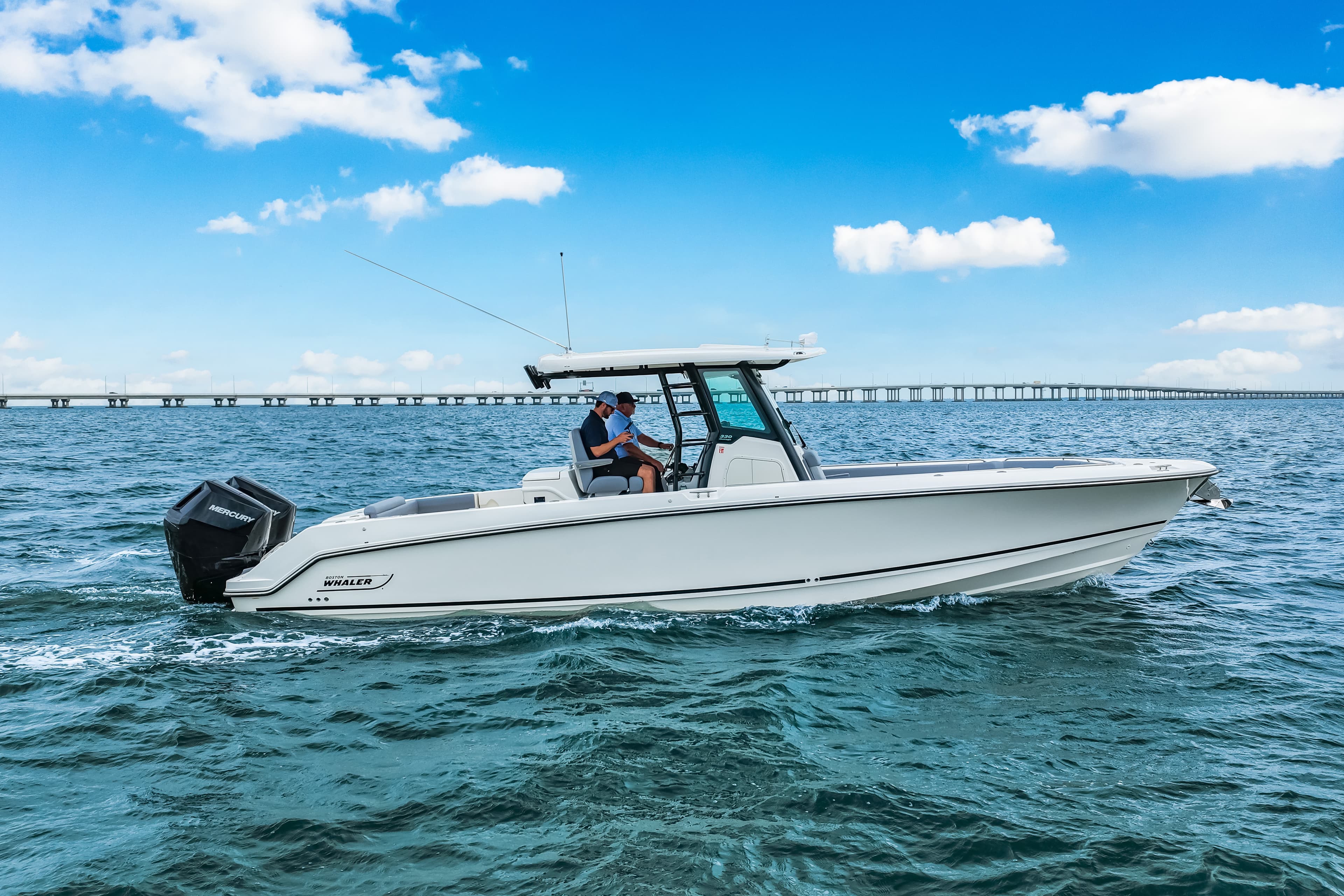 2026 Boston Whaler 330 Outrage zum Verkauf in Clearwater, Florida Center Console