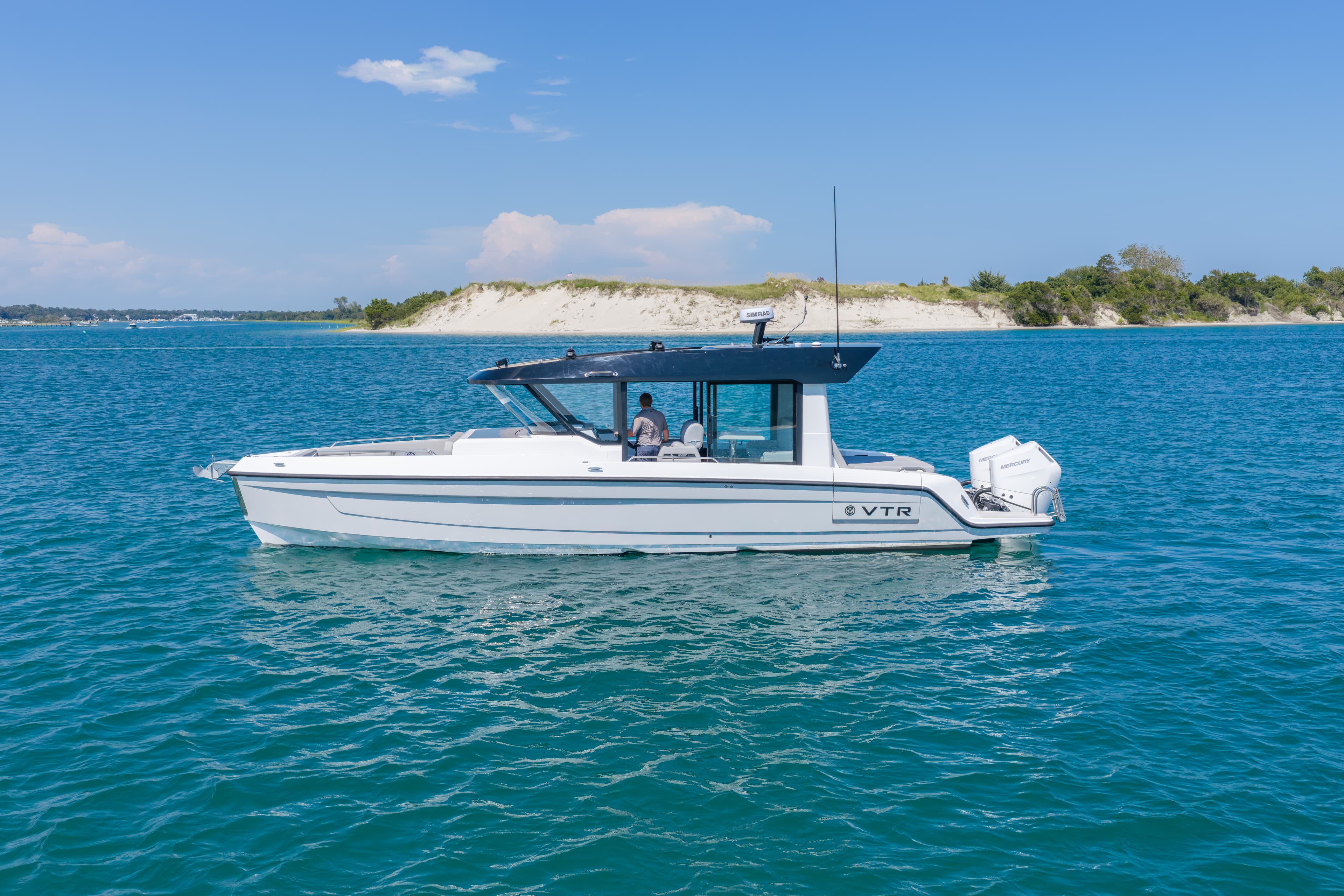 2027 Cruisers Yachts 38 VTR EC zum Verkauf in Wrightsville Beach, North Carolina Express Cruiser 5