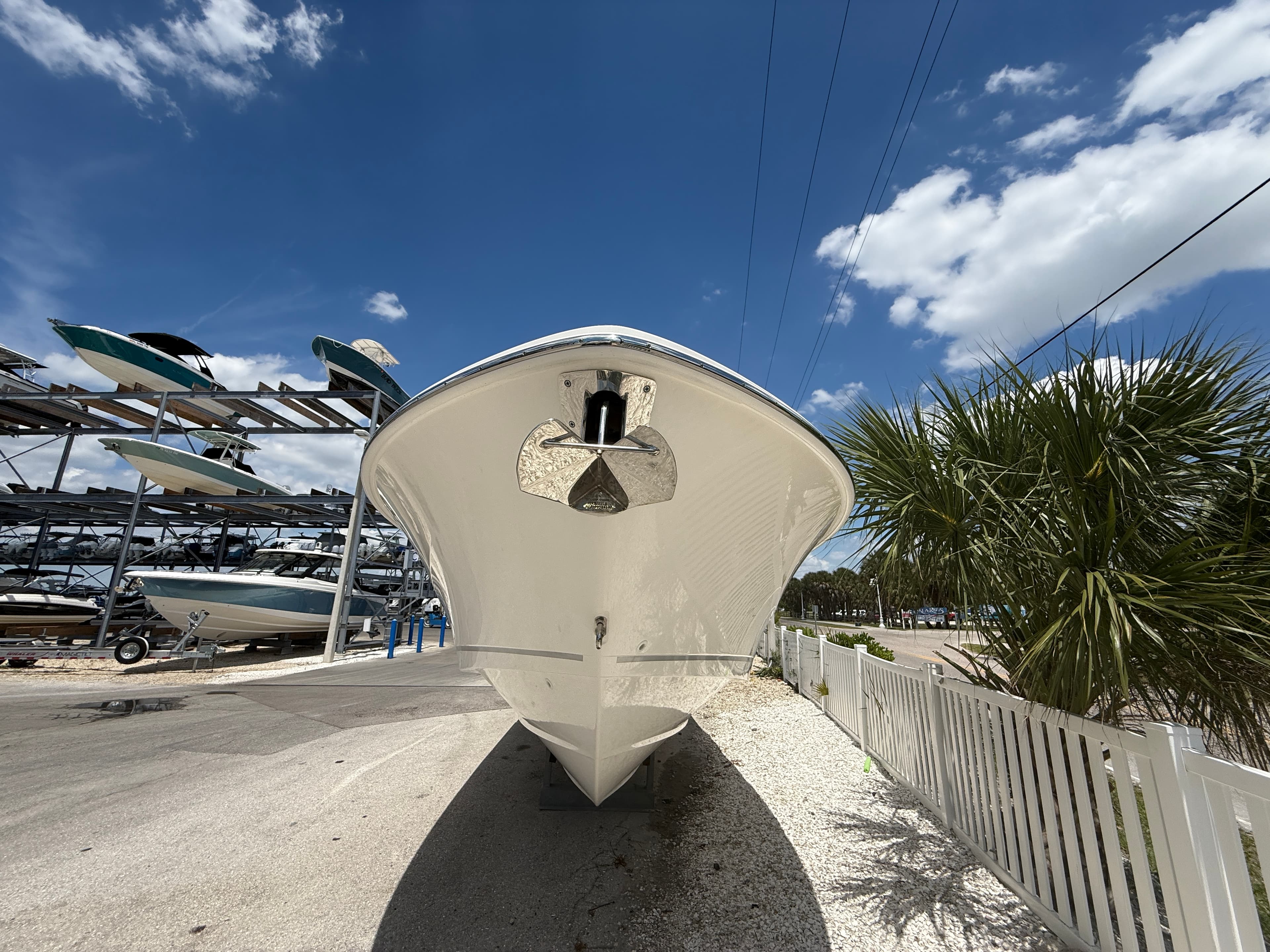2025 Boston Whaler 330 Vantage zum Verkauf in Sarasota, FL Dual Console 2