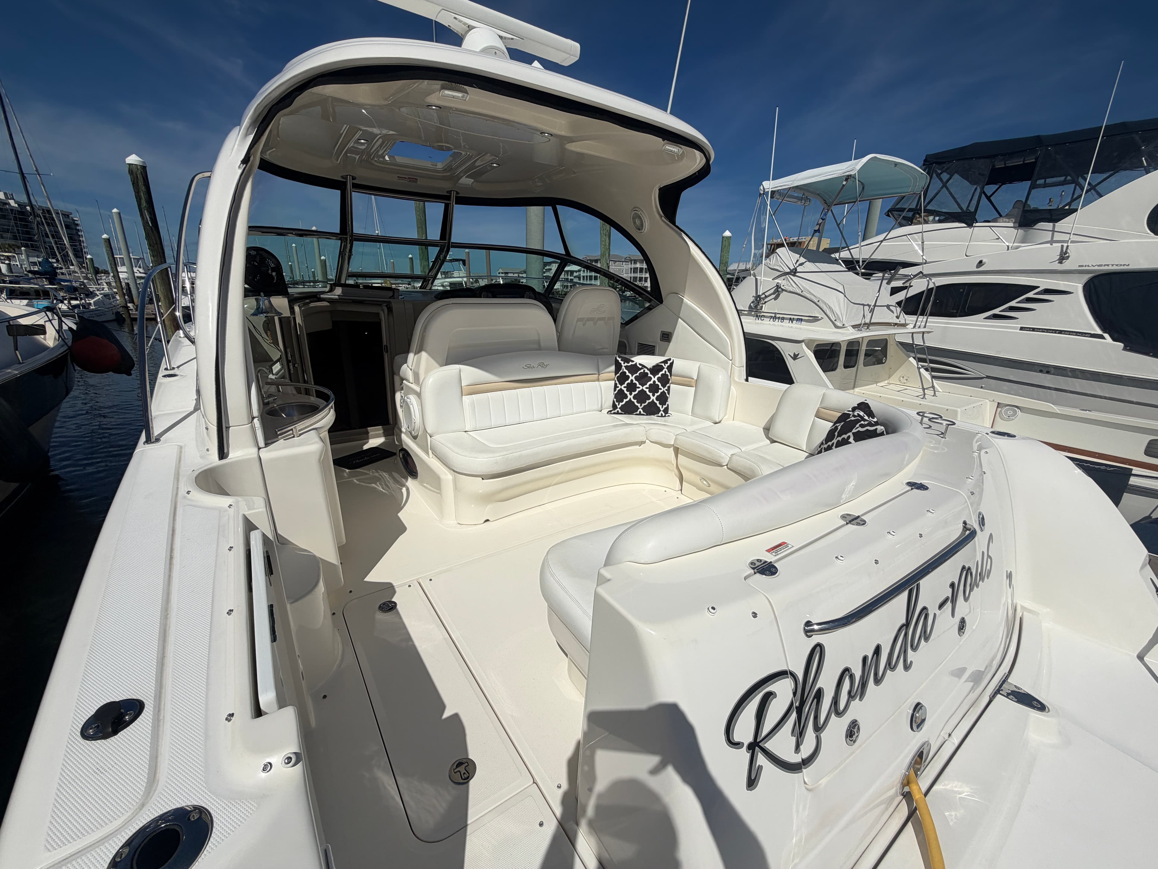 2008 Sea Ray 40 Sundancer for Sale in Carolina Beach, NC Motor Yacht 2