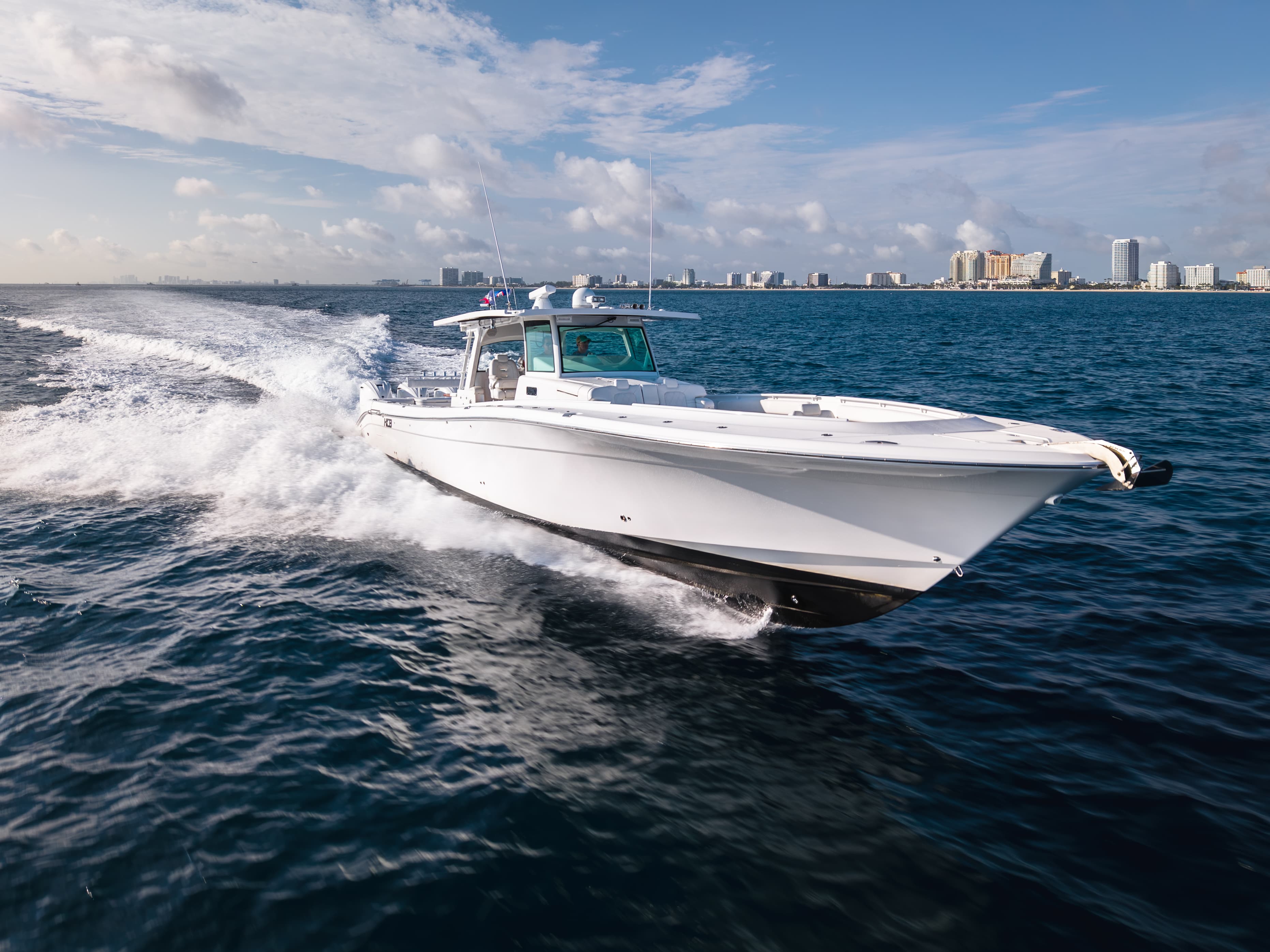2020 HCB 53 Sueños for Sale in Fort. Lauderdale, FL Center Console 2