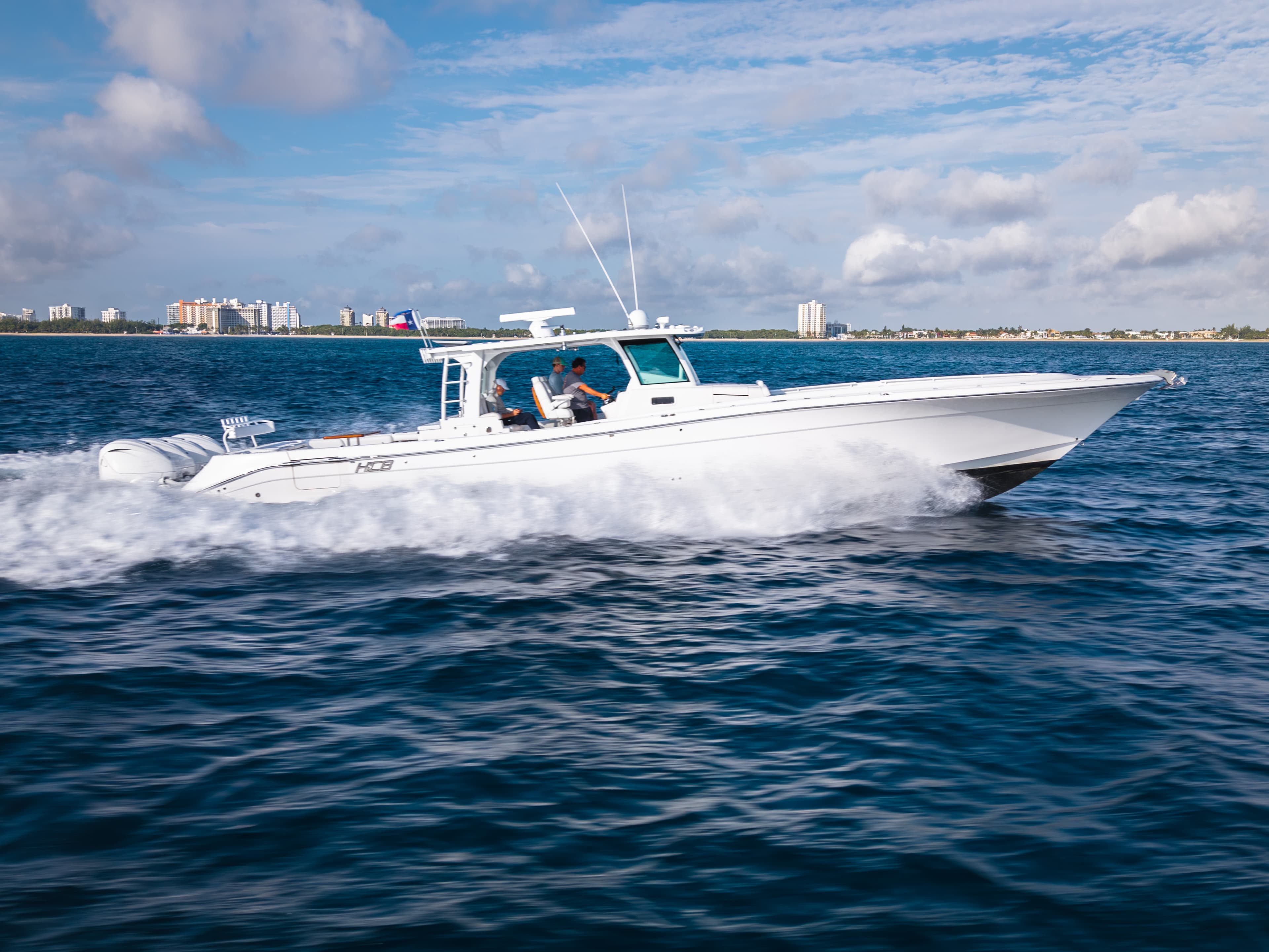 2020 HCB 53 Sueños for Sale in Fort. Lauderdale, FL Center Console 3