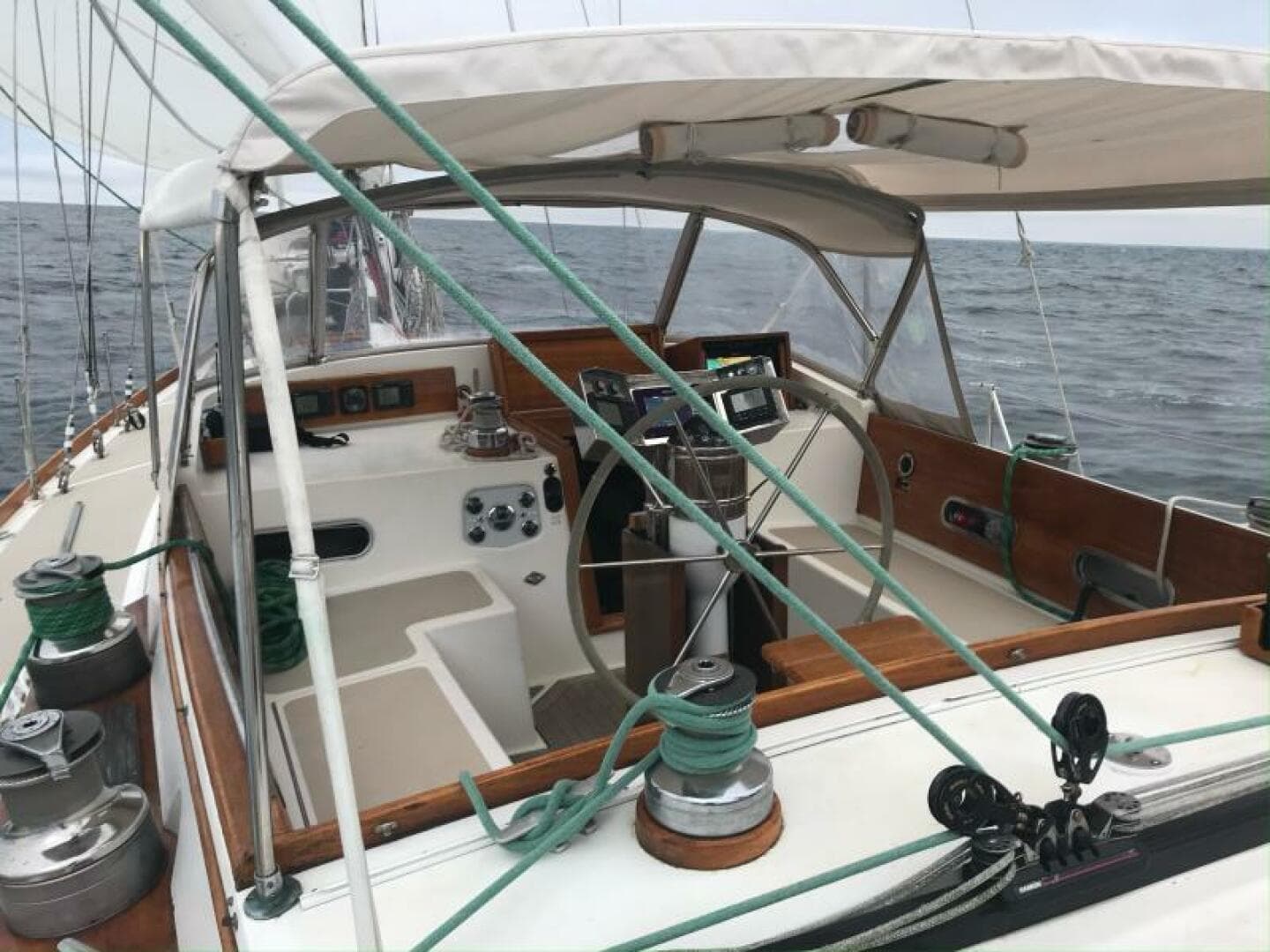 1982 Hinckley Yachts Sou'wester 59 for Sale in Southwest Harbor, Maine Center Cockpit 4