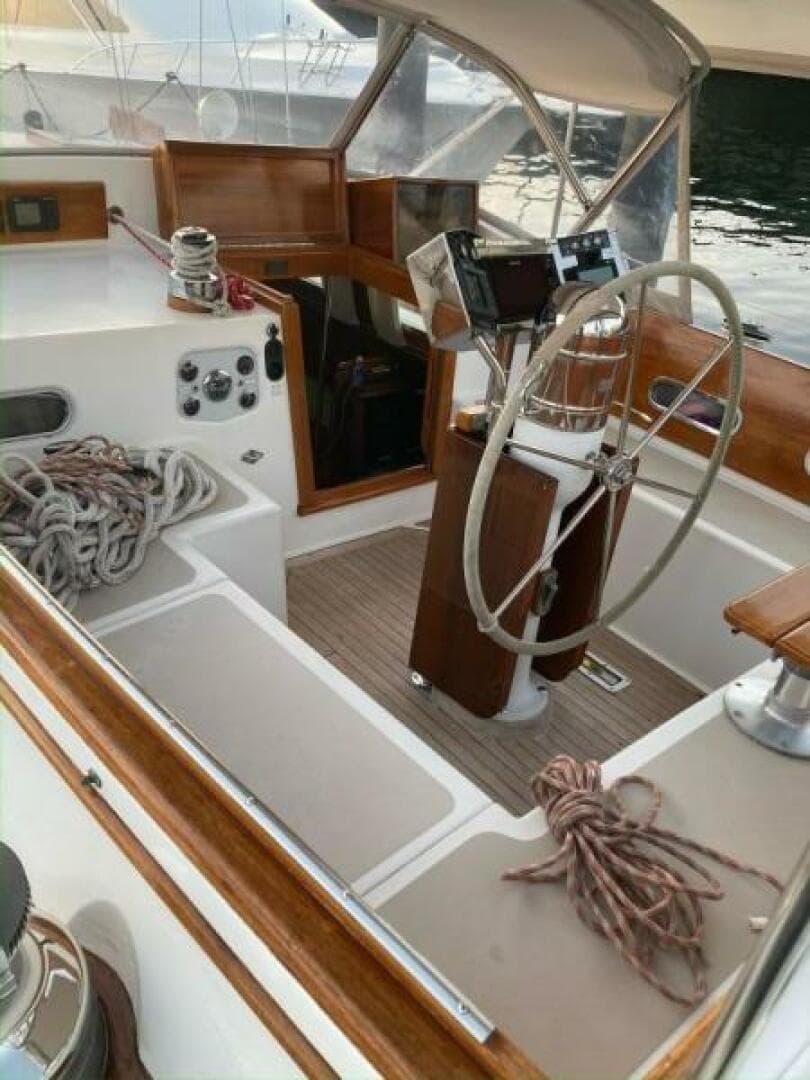1982 Hinckley Yachts Sou'wester 59 for Sale in Southwest Harbor, Maine Center Cockpit 5
