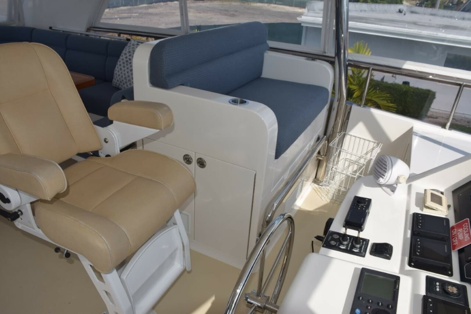 2013 Hargrave 76 a la venta en Lighthouse Point, Florida Flybridge 3