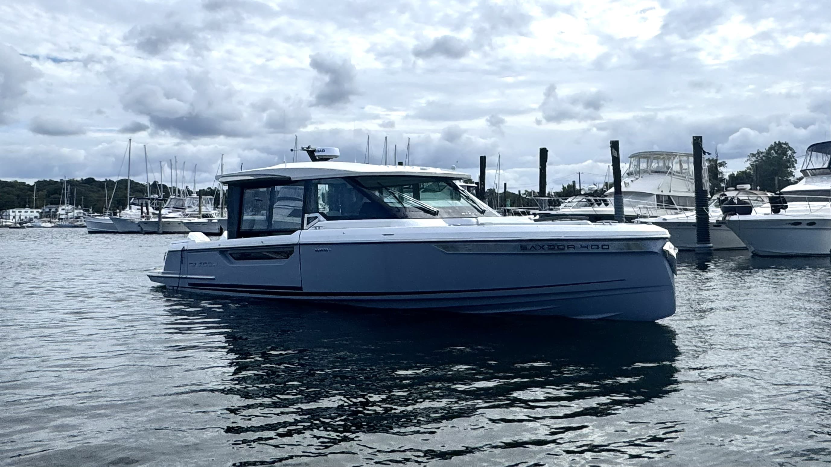 2027 Saxdor 400 GTC for Sale in Huntington, NY Motor Yacht 2