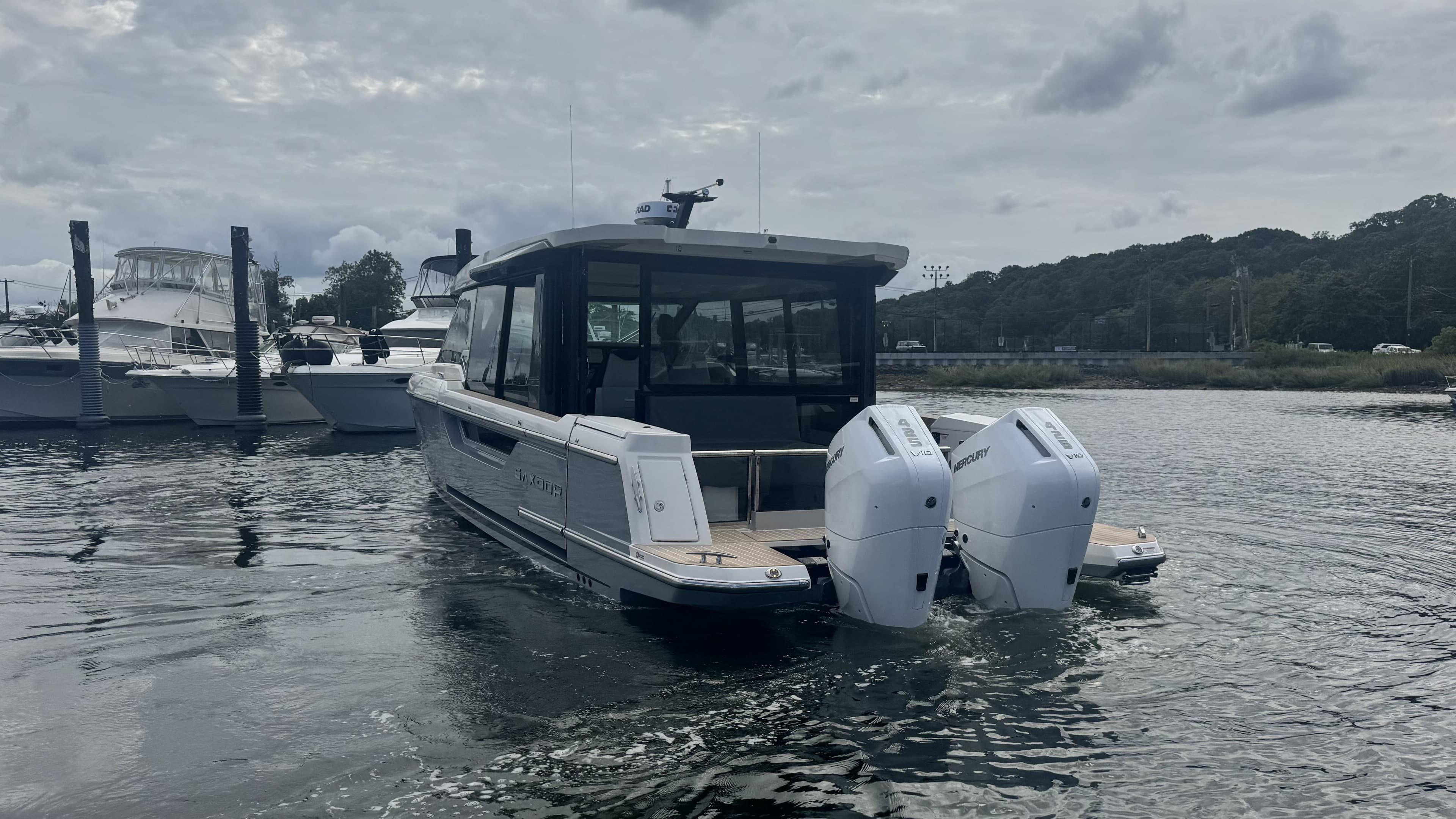 2027 Saxdor 400 GTC for Sale in Huntington, NY Motor Yacht 5