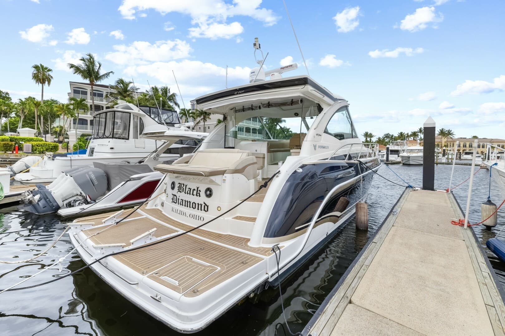 2016 Formula Boats 45 Yacht in vendita a Fort Myers, Florida Express Cruiser