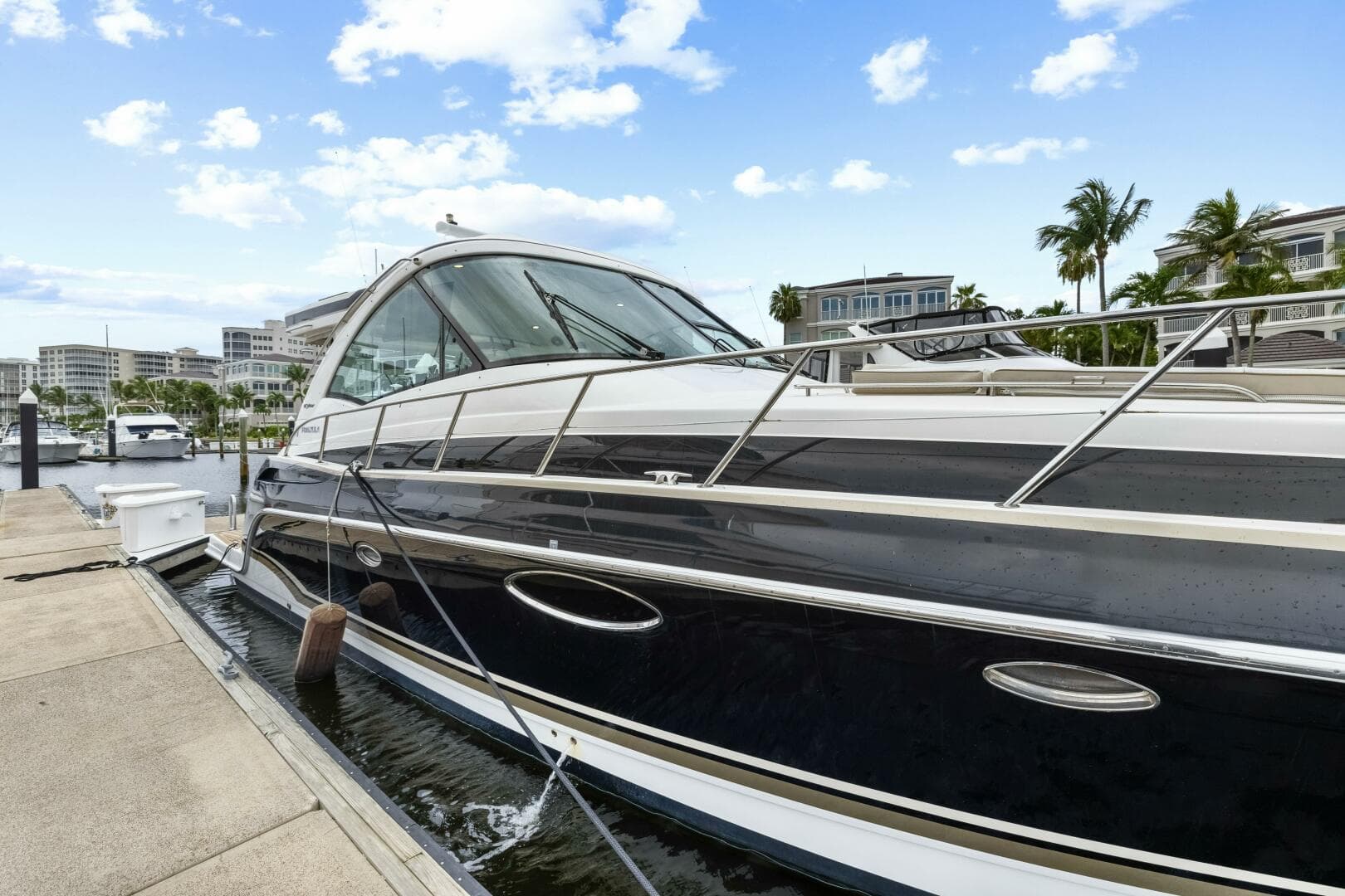 2016 Formula Boats 45 Yacht te koop in Fort Myers, Florida Express Cruiser