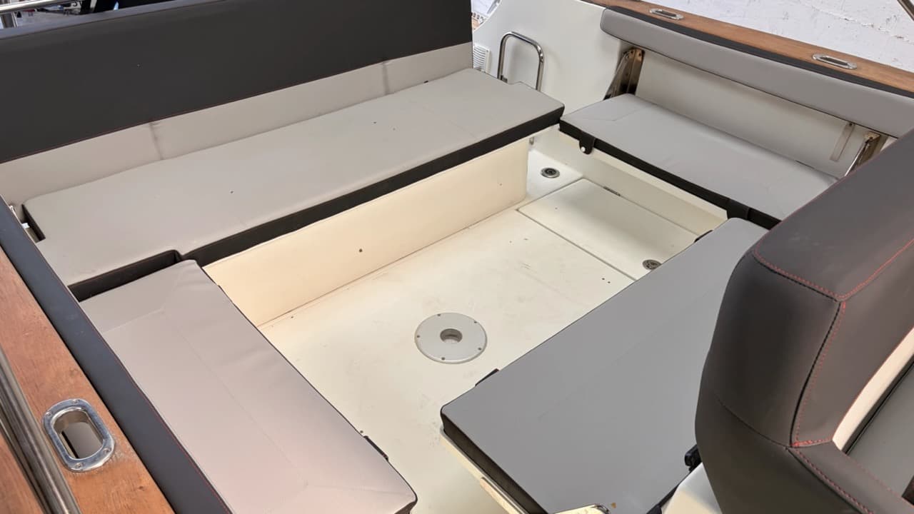 2019 Beneteau FLYER 8.8 SPACEDECK zum Verkauf in Viladamat, ES Center Console 4