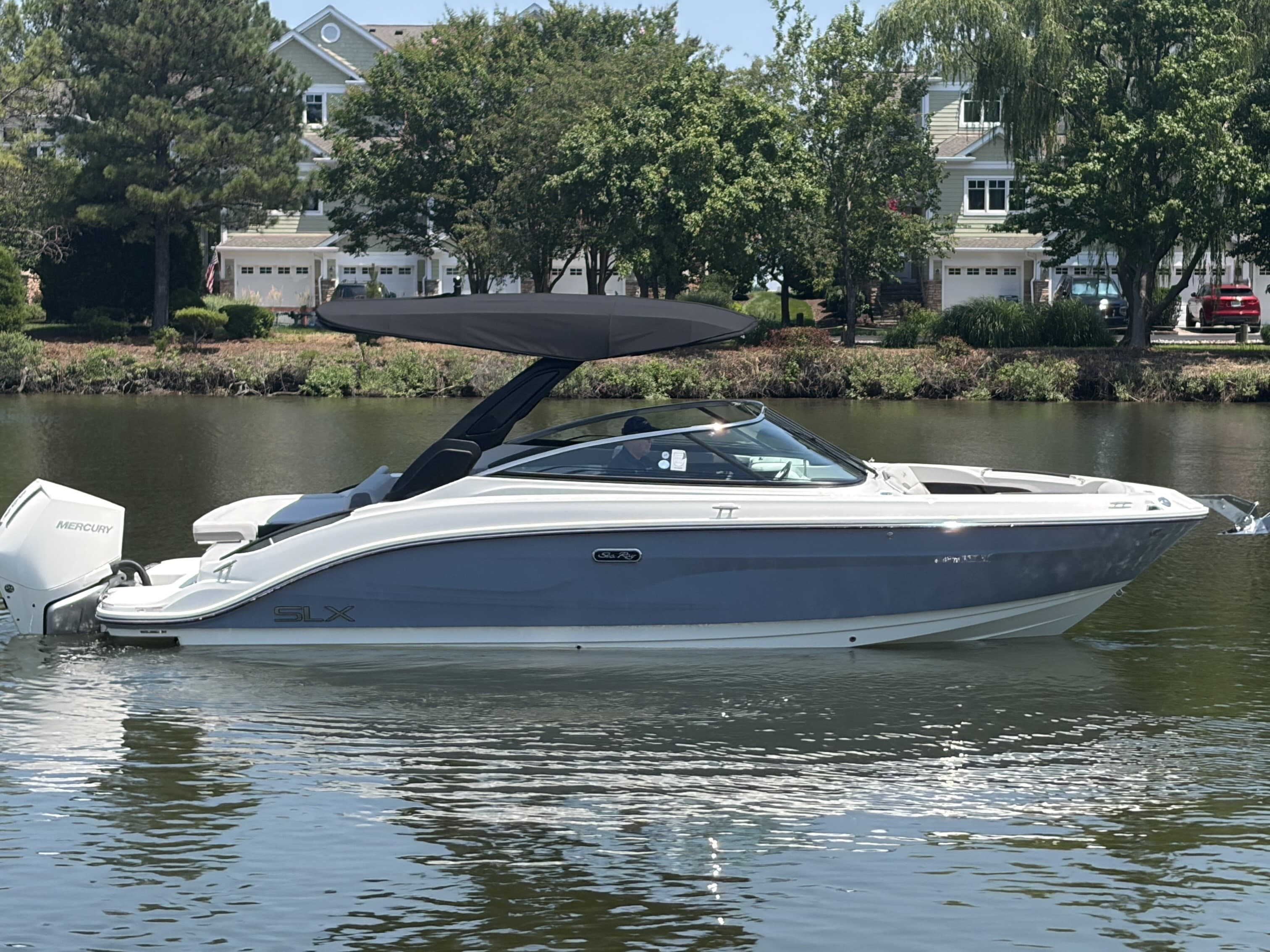 2026 Sea Ray SLX 260 Outboard for Sale in Grasonville, MD Bowrider